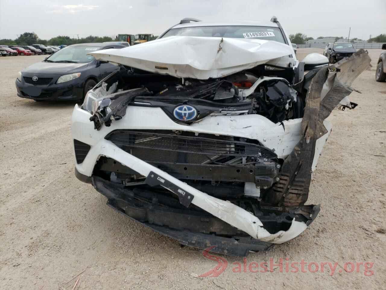 JTMRJREV3JD225892 2018 TOYOTA RAV4