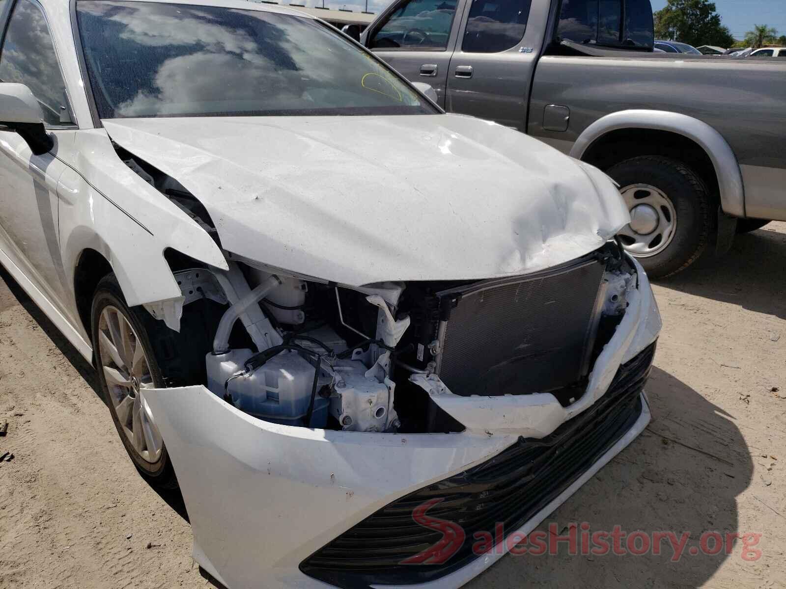 JTNB11HK0J3045629 2018 TOYOTA CAMRY