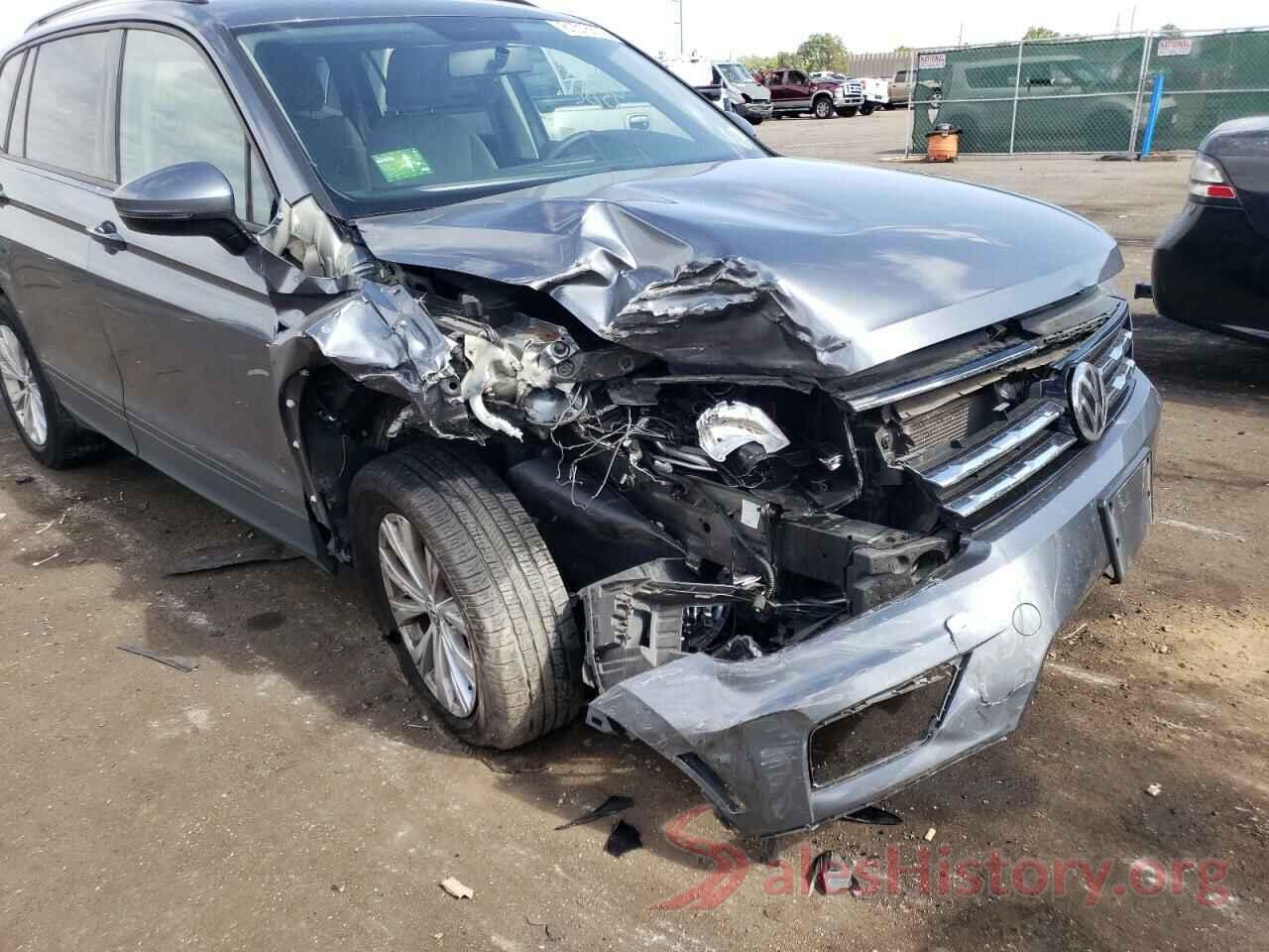 3VV0B7AX2LM157059 2020 VOLKSWAGEN TIGUAN