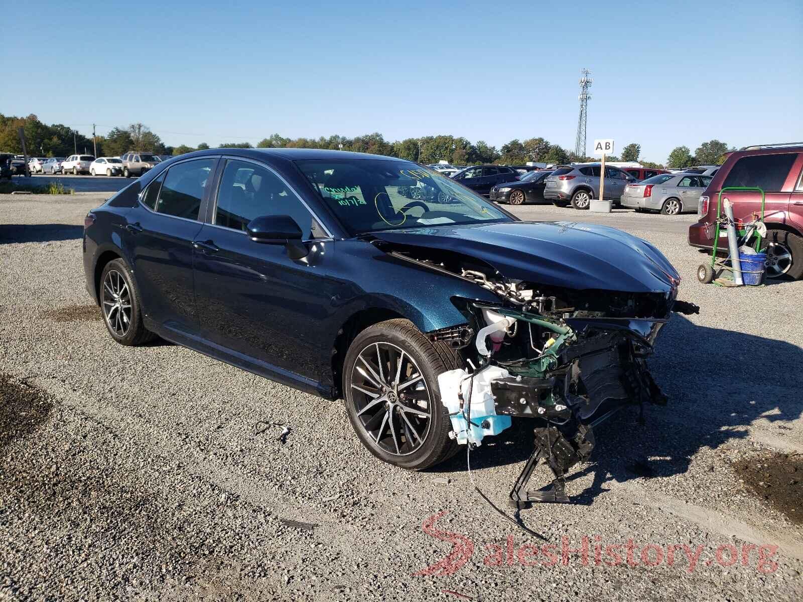 4T1G11AK5MU469306 2021 TOYOTA CAMRY