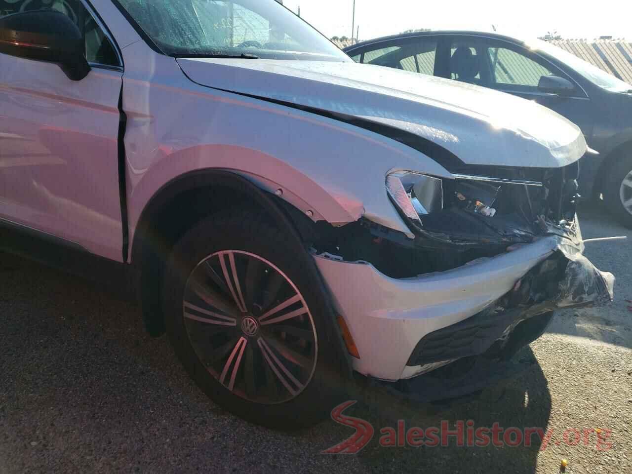 3VV2B7AX5JM070908 2018 VOLKSWAGEN TIGUAN