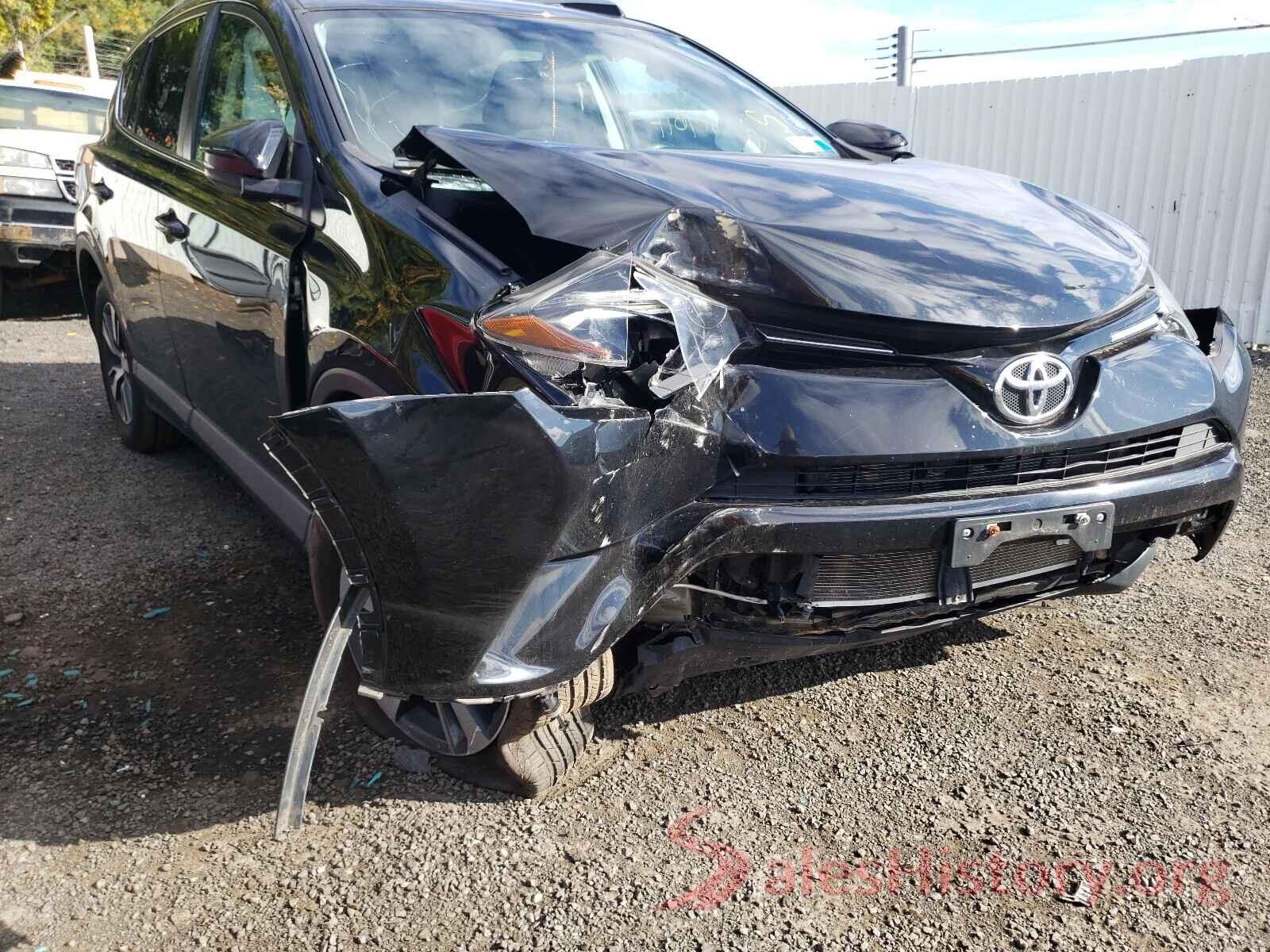 2T3RFREV6GW420852 2016 TOYOTA RAV4