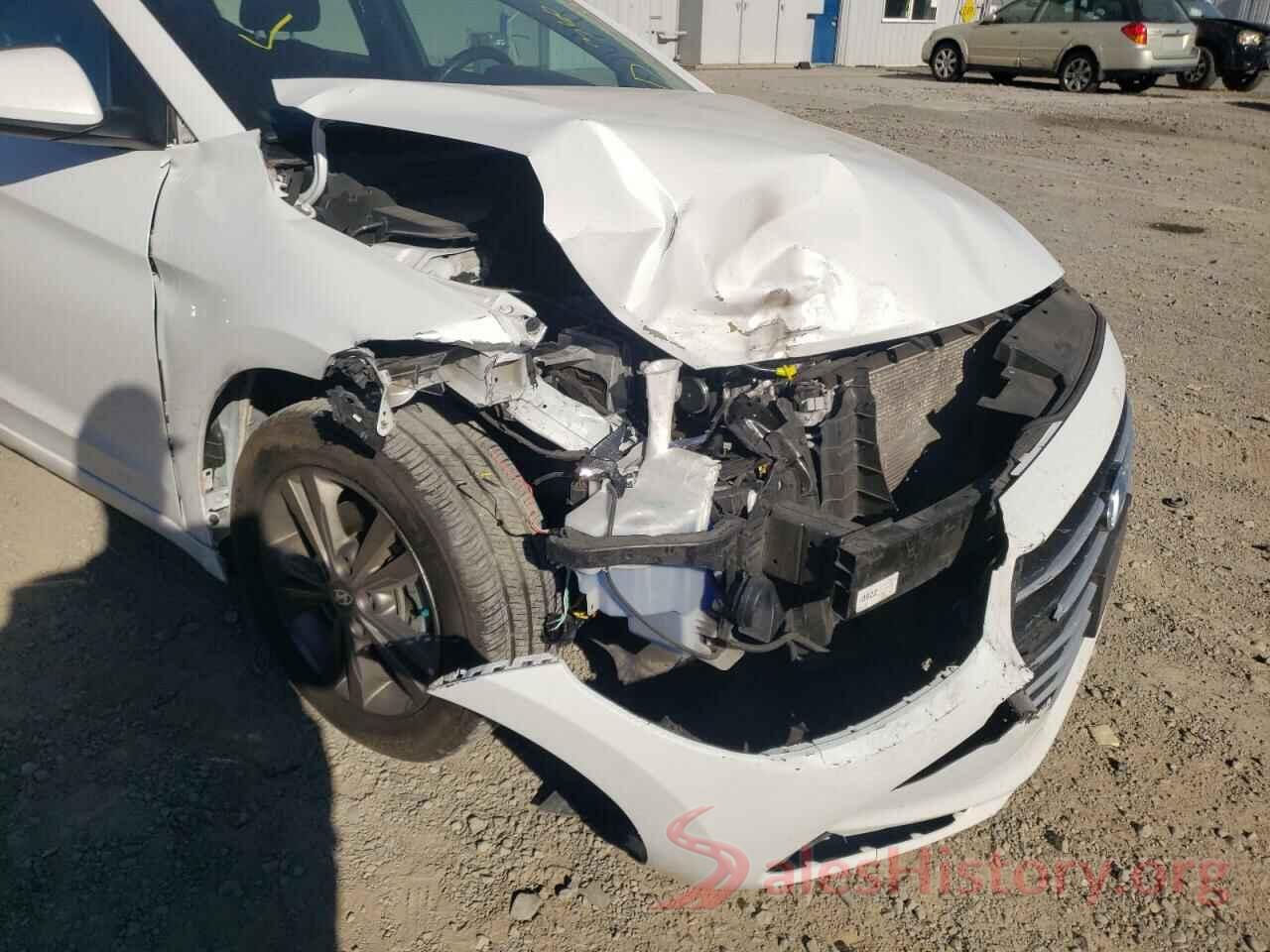 5NPD84LF4JH289017 2018 HYUNDAI ELANTRA