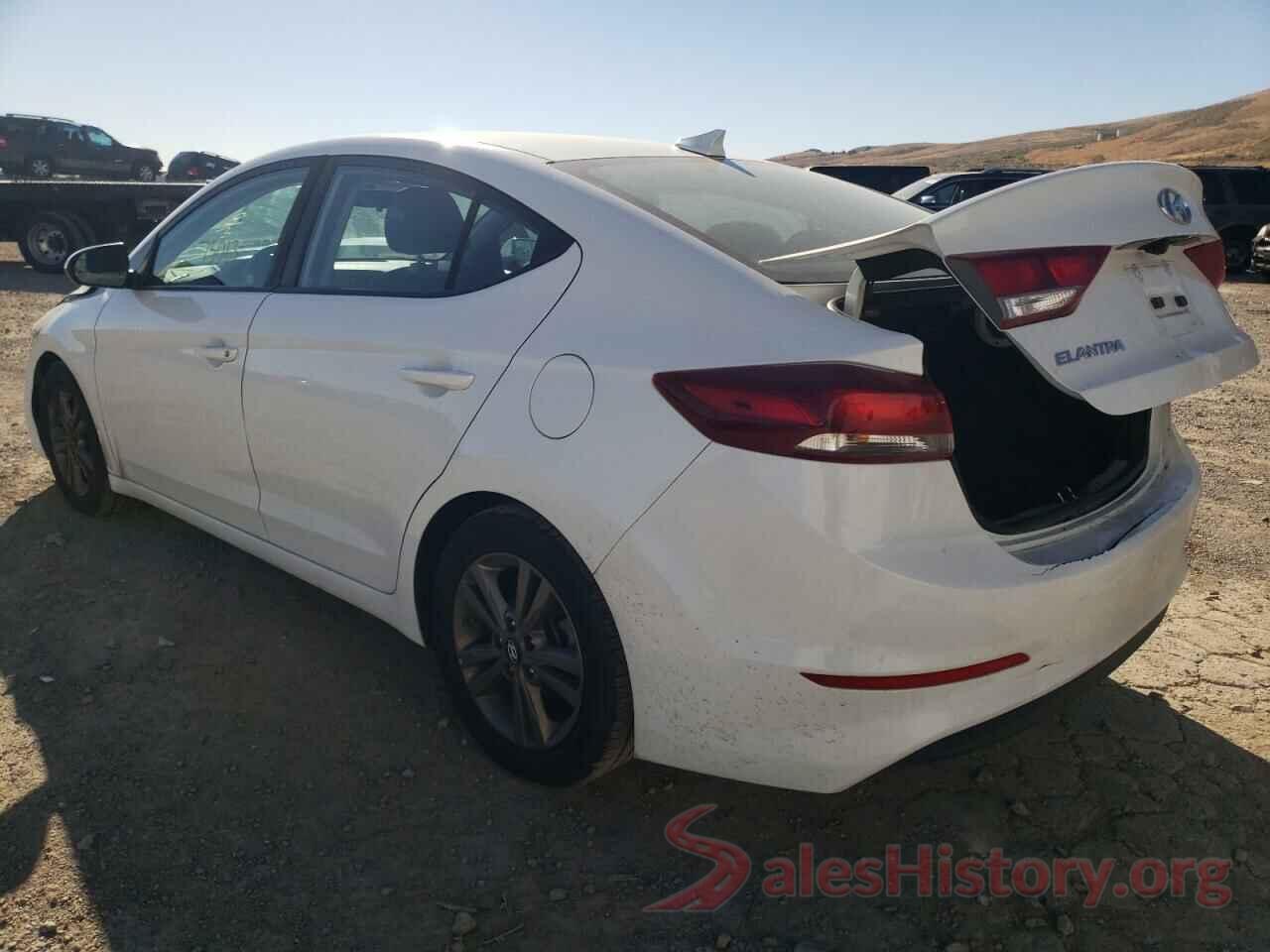 5NPD84LF4JH289017 2018 HYUNDAI ELANTRA