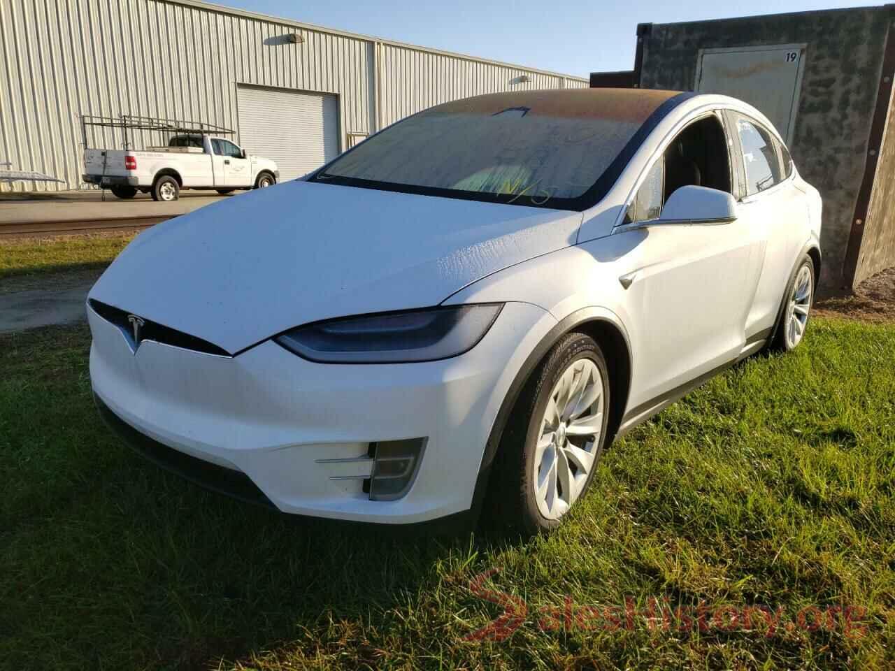 5YJXCAE20LF298853 2020 TESLA MODEL X