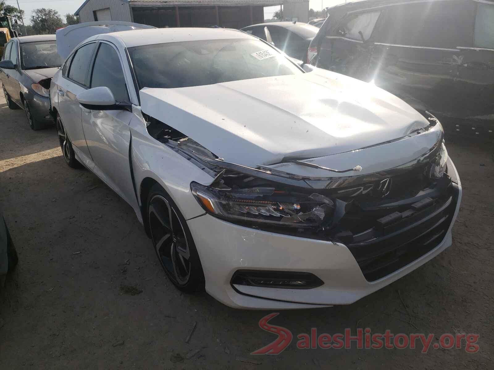 1HGCV1E3XJA243173 2018 HONDA ACCORD