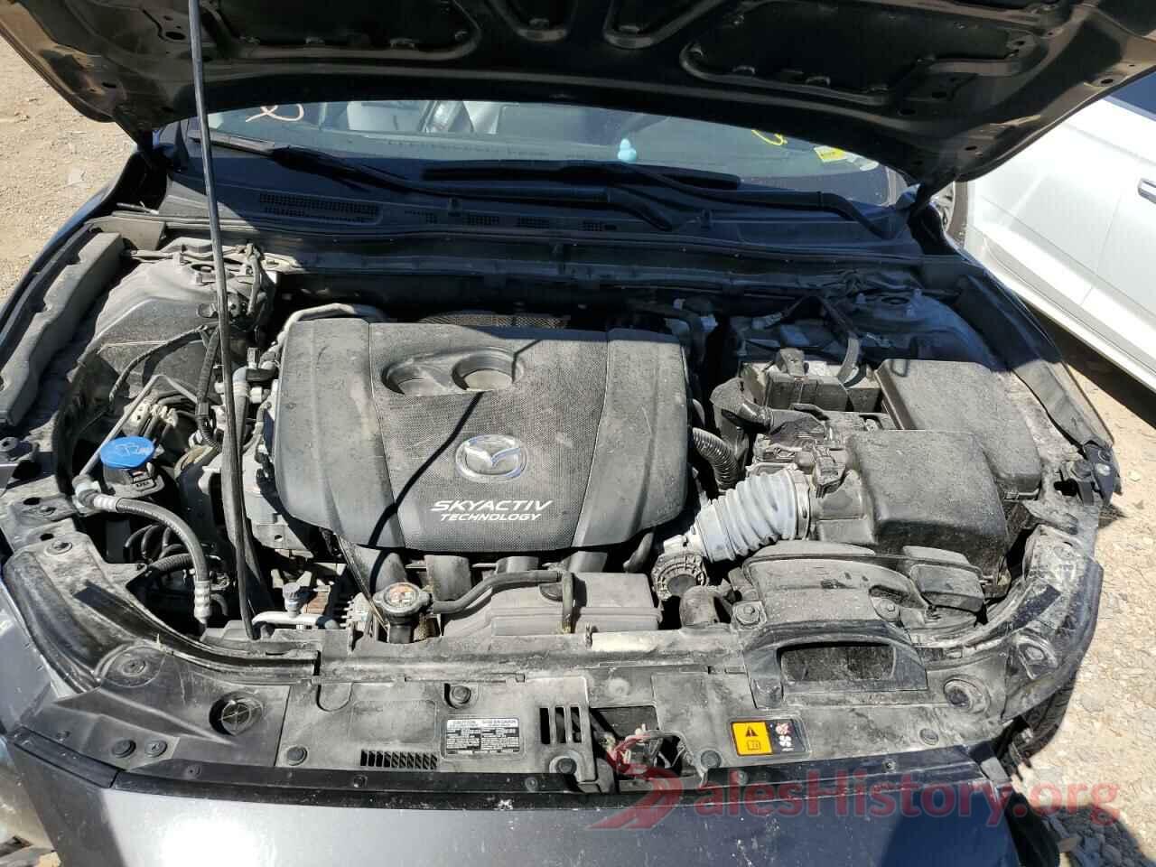 3MZBN1V33JM254557 2018 MAZDA 3