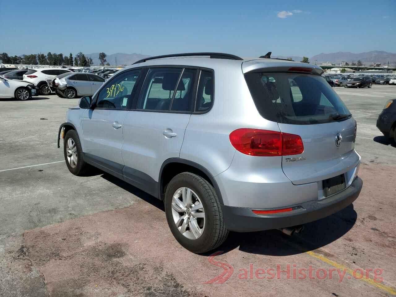 WVGAV7AX5HK017656 2017 VOLKSWAGEN TIGUAN