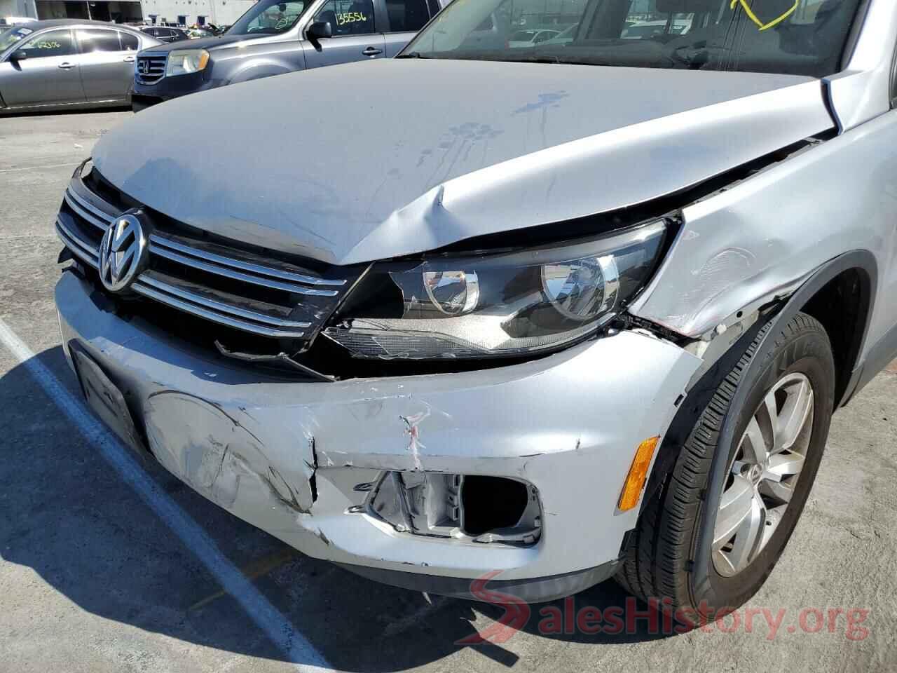 WVGAV7AX5HK017656 2017 VOLKSWAGEN TIGUAN