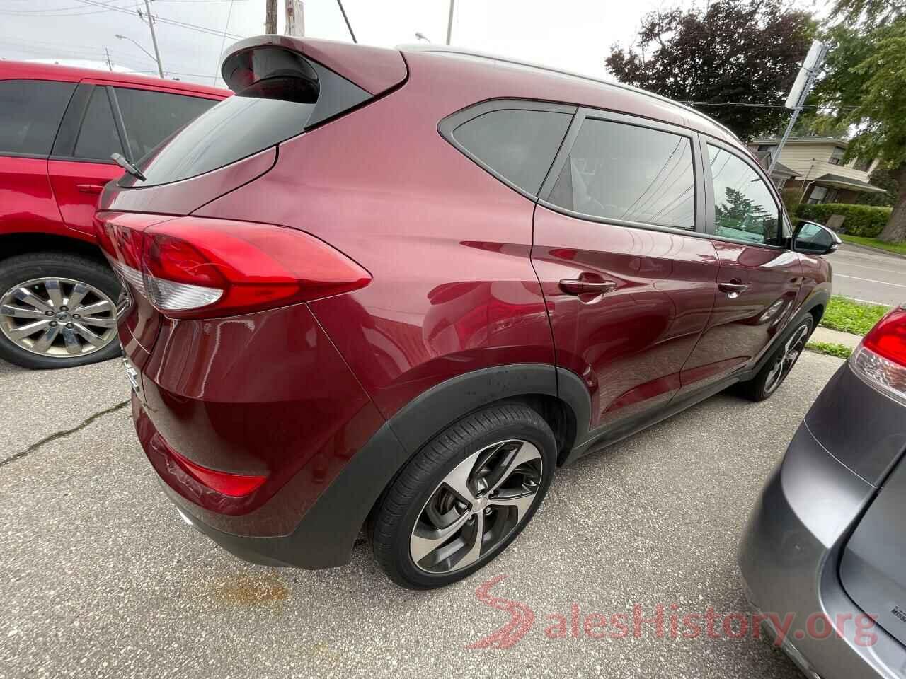 KM8J3CA21GU047484 2016 HYUNDAI TUCSON