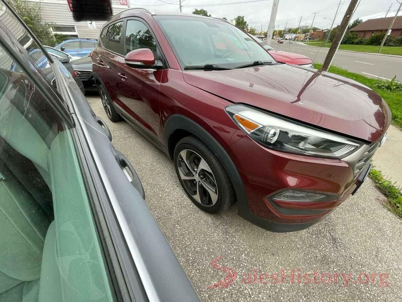 KM8J3CA21GU047484 2016 HYUNDAI TUCSON