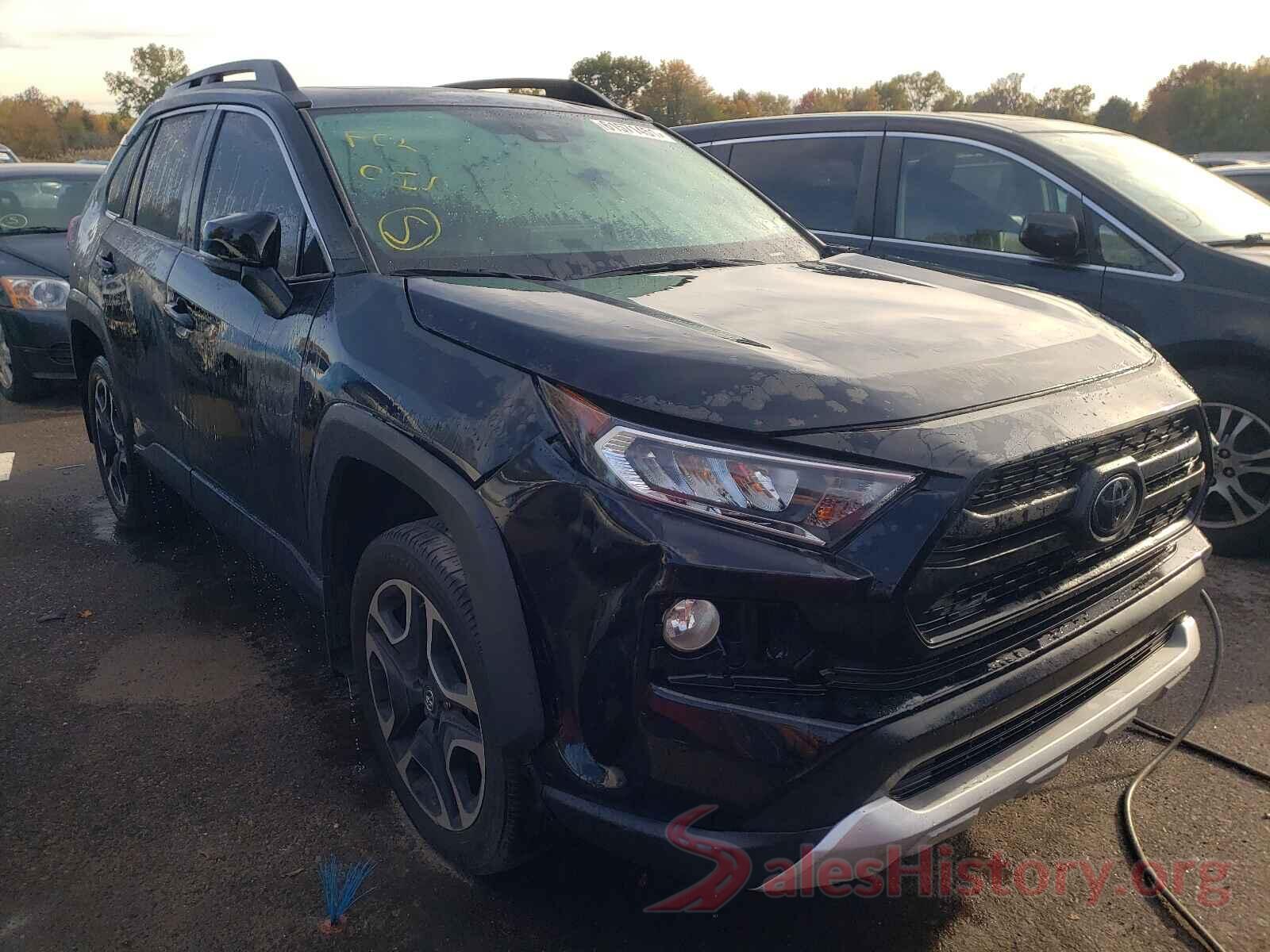 2T3J1RFV7KW019619 2019 TOYOTA RAV4