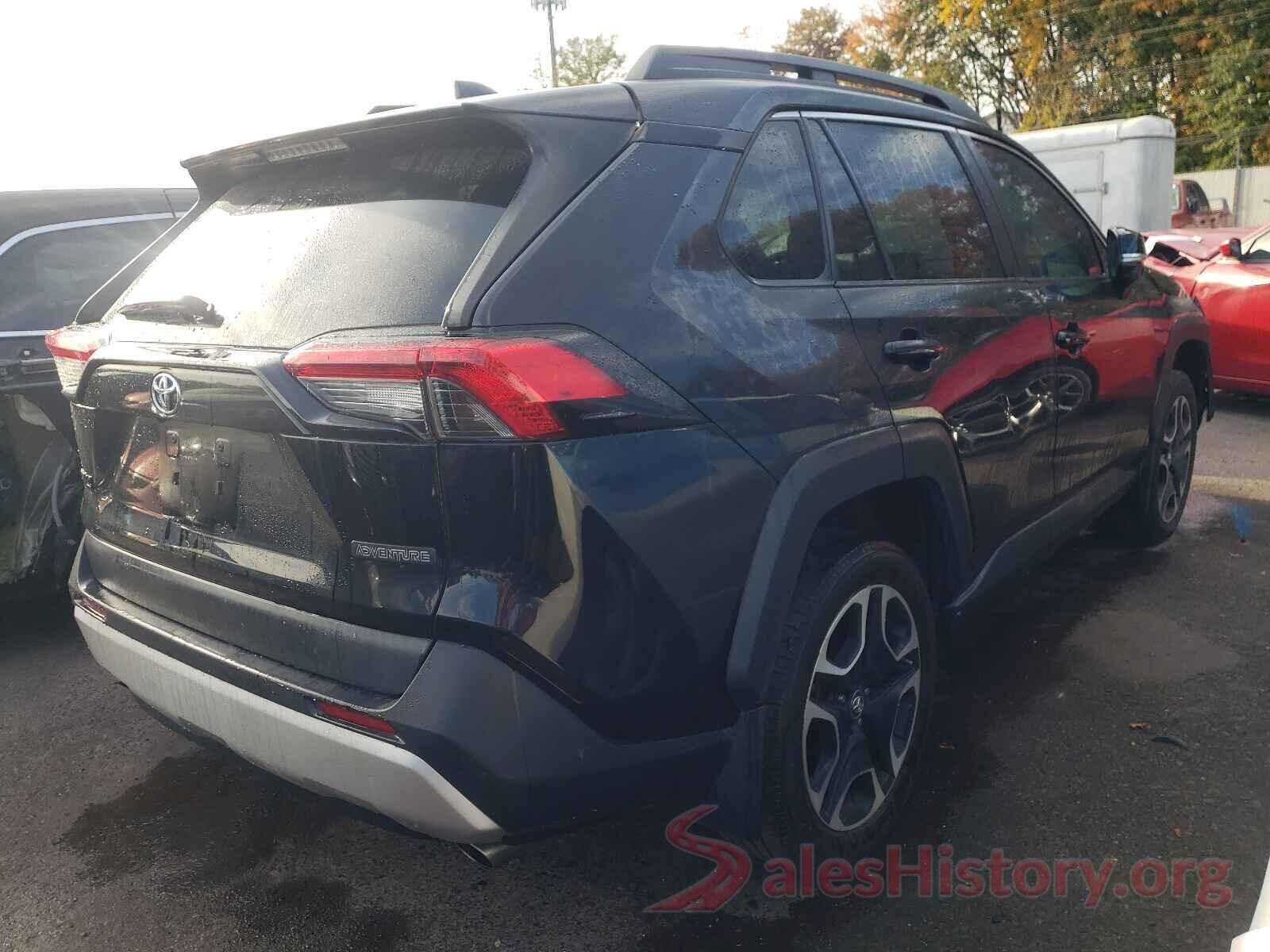 2T3J1RFV7KW019619 2019 TOYOTA RAV4