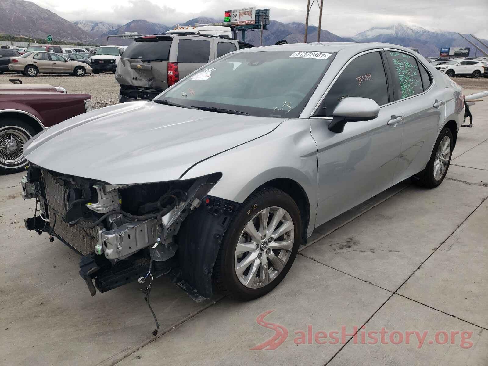 4T1B11HK5JU115569 2018 TOYOTA CAMRY