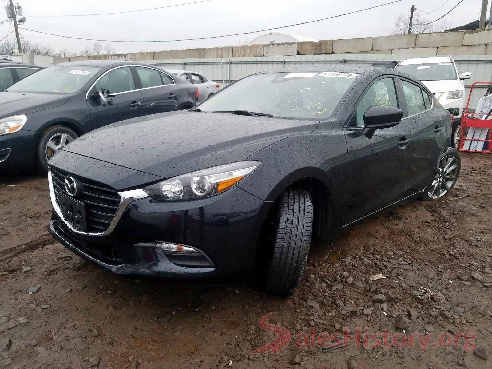 3MZBN1V34JM201401 2018 MAZDA 3