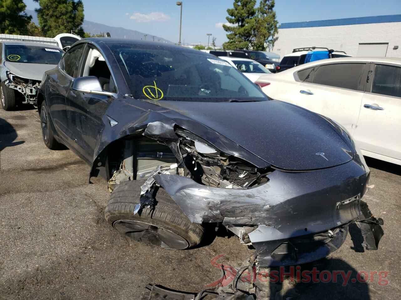 5YJ3E1EA4KF411086 2019 TESLA MODEL 3