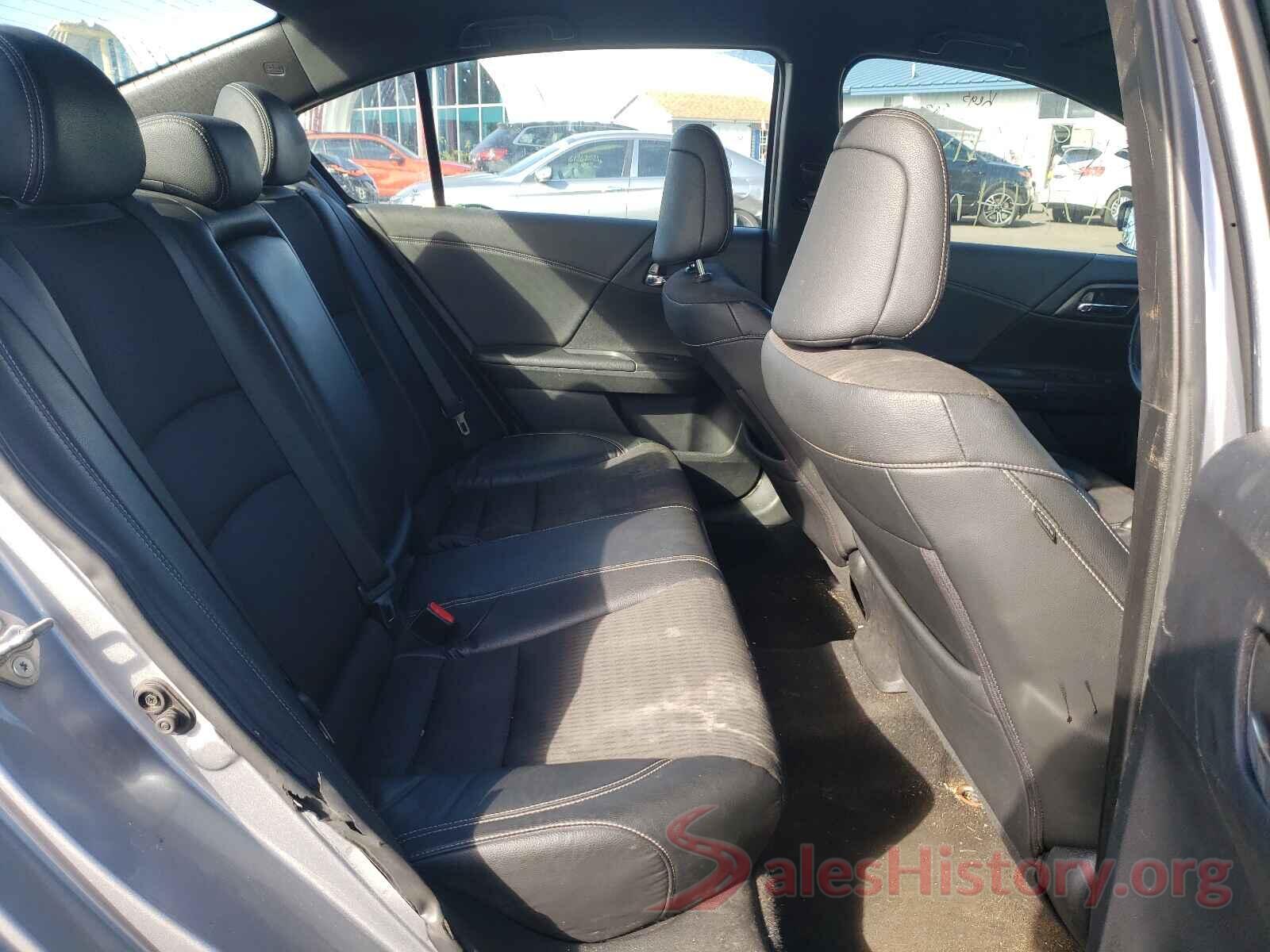 1HGCR2F58HA306209 2017 HONDA ACCORD