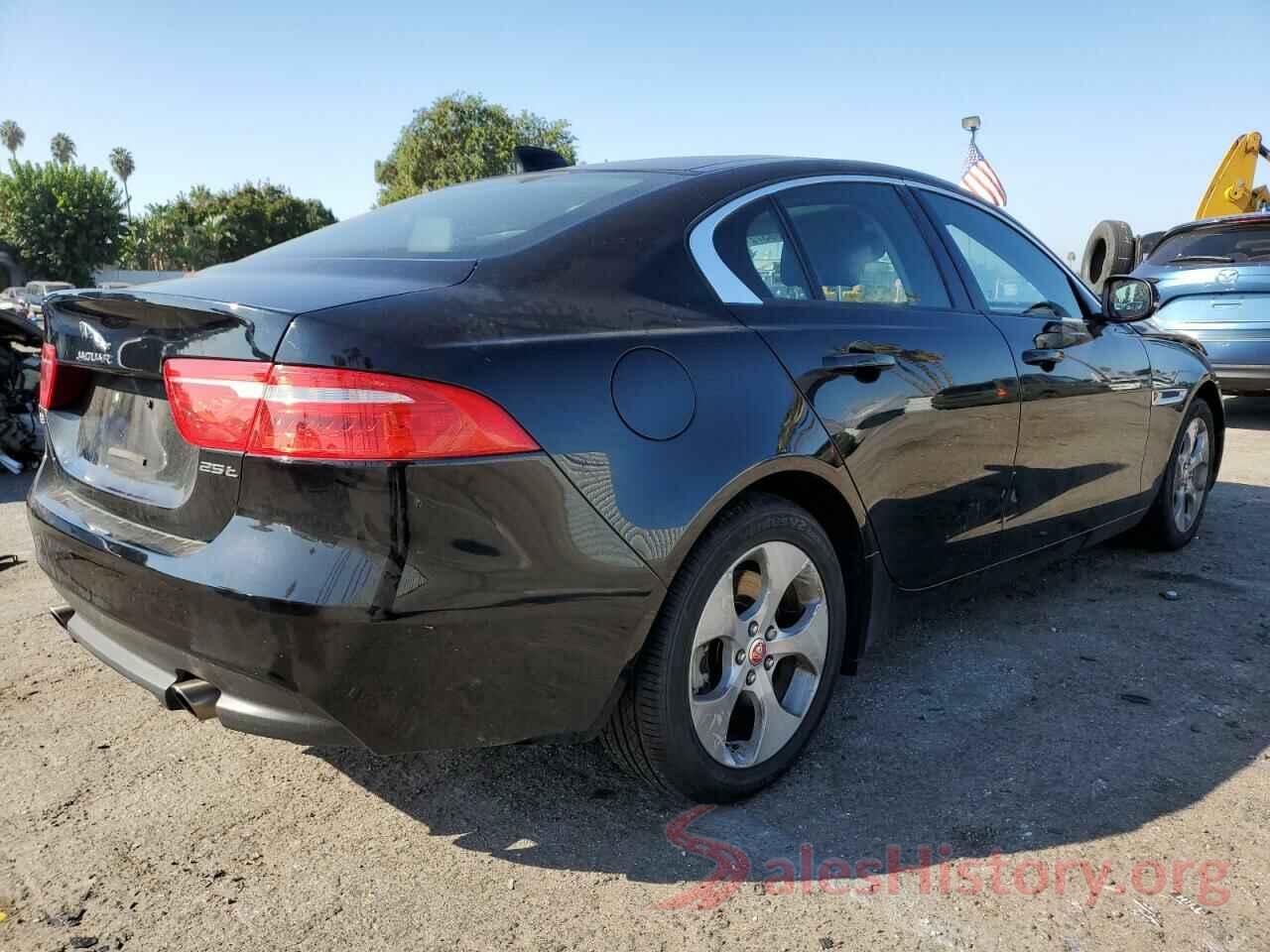 SAJAR4FX9JCP33526 2018 JAGUAR XE