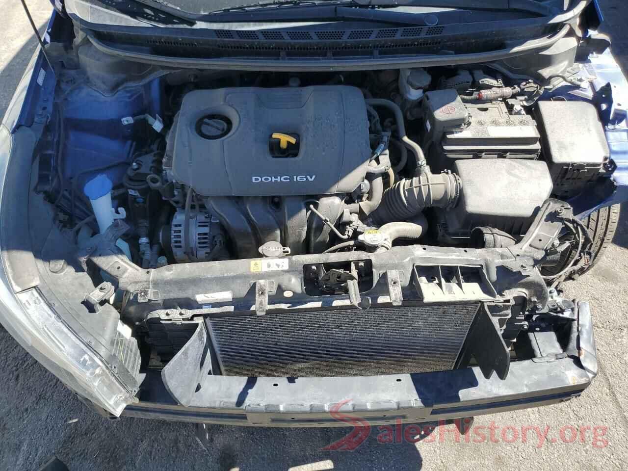 3KPFK4A70HE055588 2017 KIA FORTE