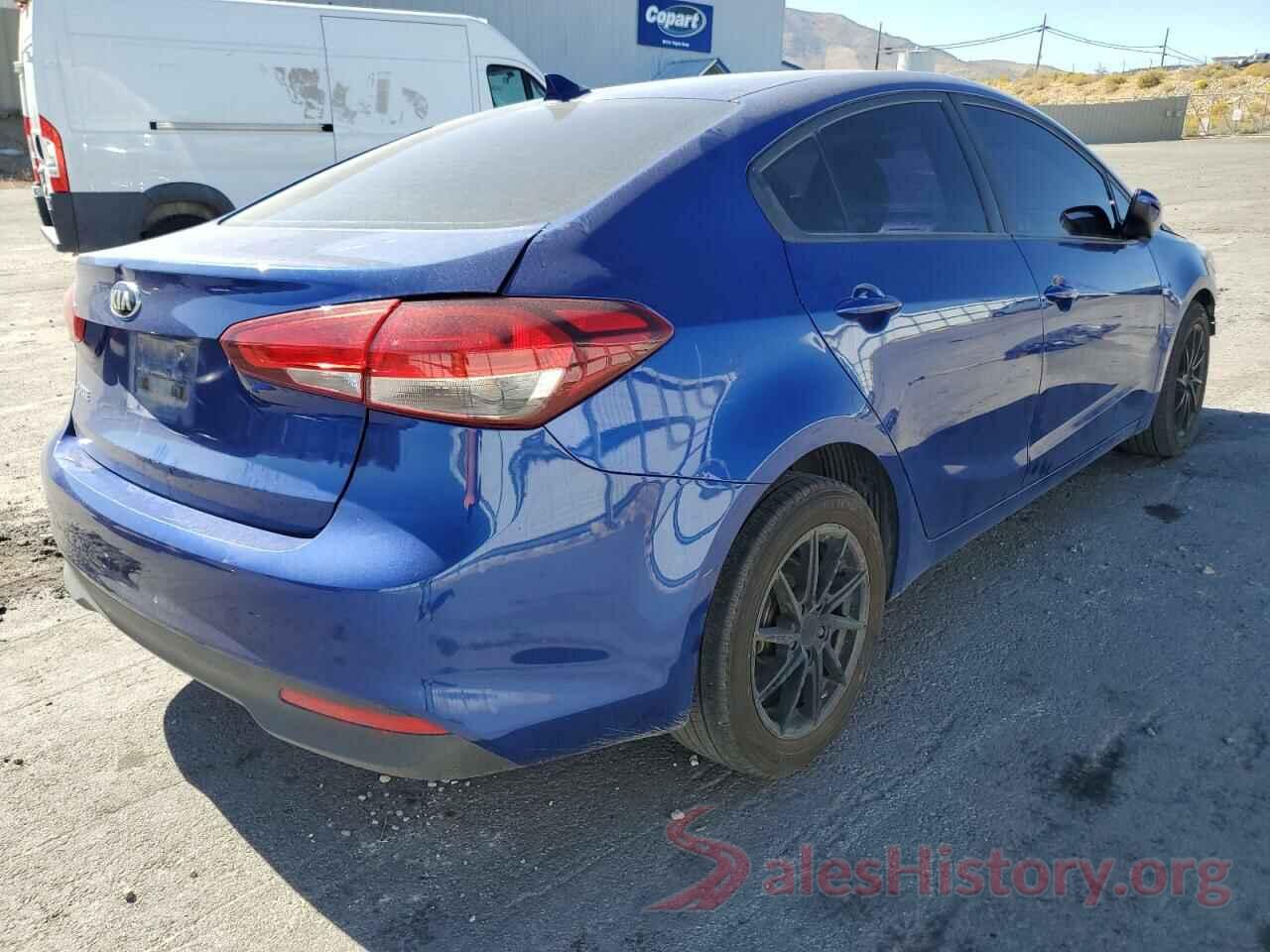 3KPFK4A70HE055588 2017 KIA FORTE