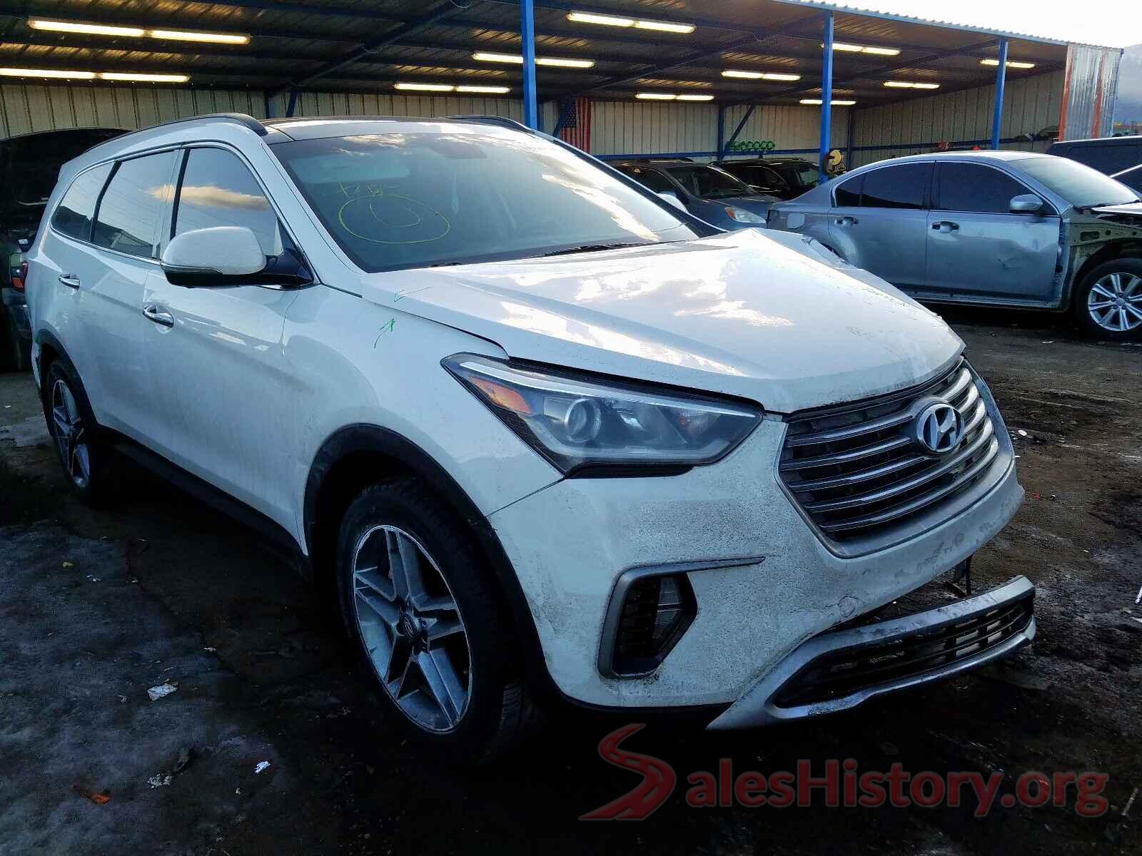 KM8SR4HF5JU275920 2018 HYUNDAI SANTA FE