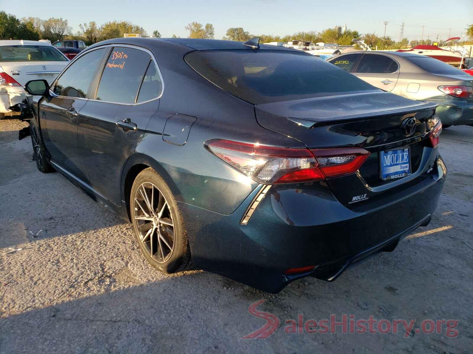 4T1T11BK3MU036032 2021 TOYOTA CAMRY