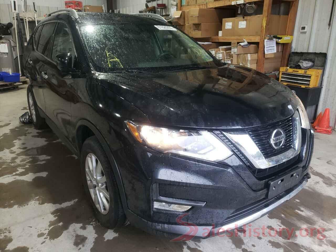 5N1AT2MV0JC810236 2018 NISSAN ROGUE