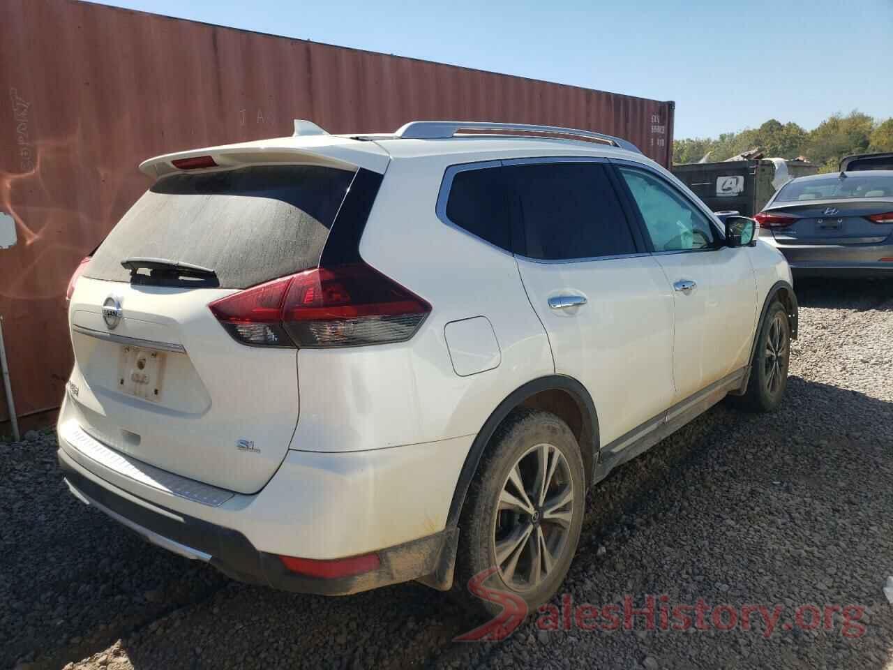 5N1AT2MT7JC759588 2018 NISSAN ROGUE