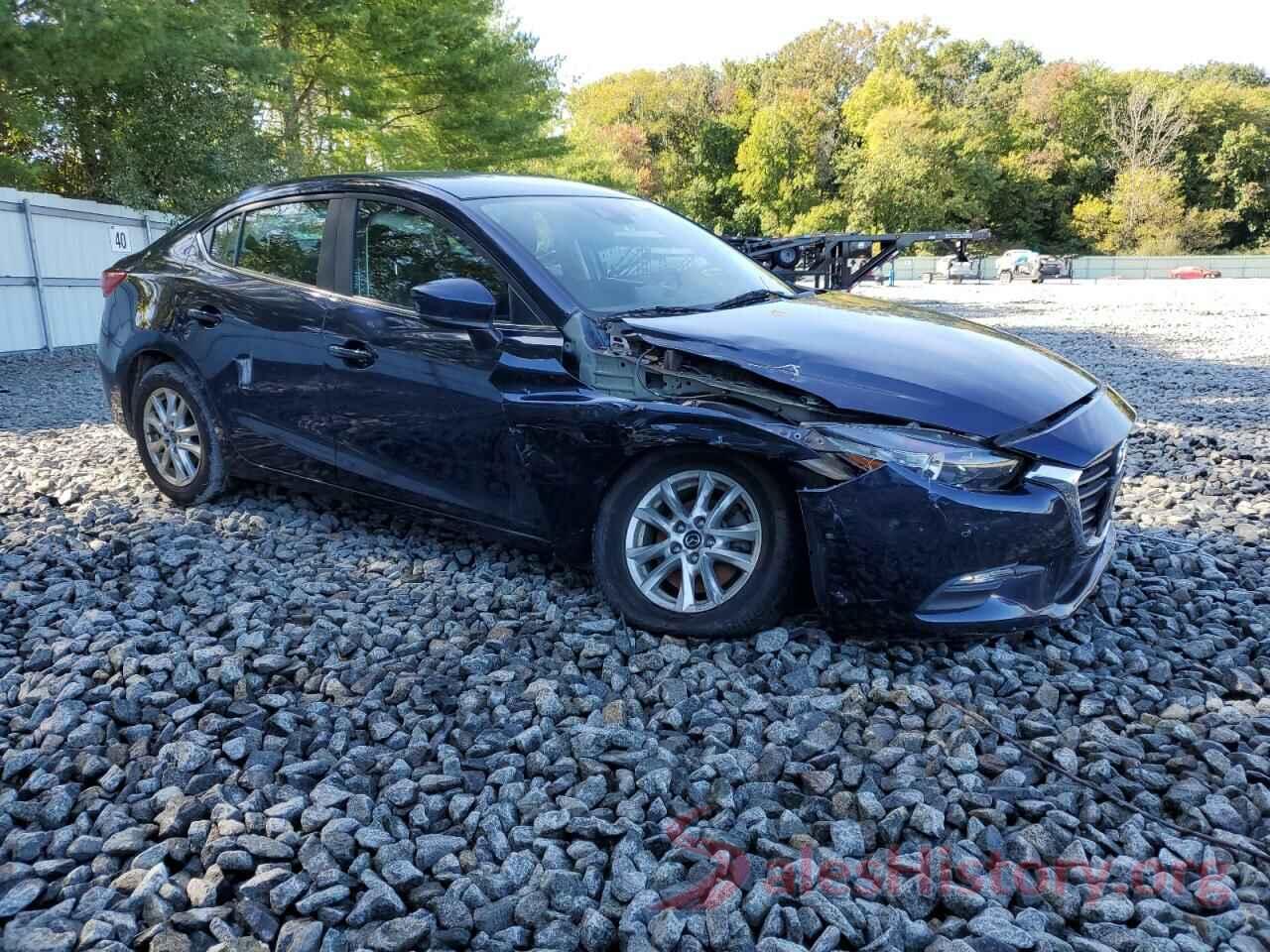 3MZBN1U79JM239758 2018 MAZDA 3