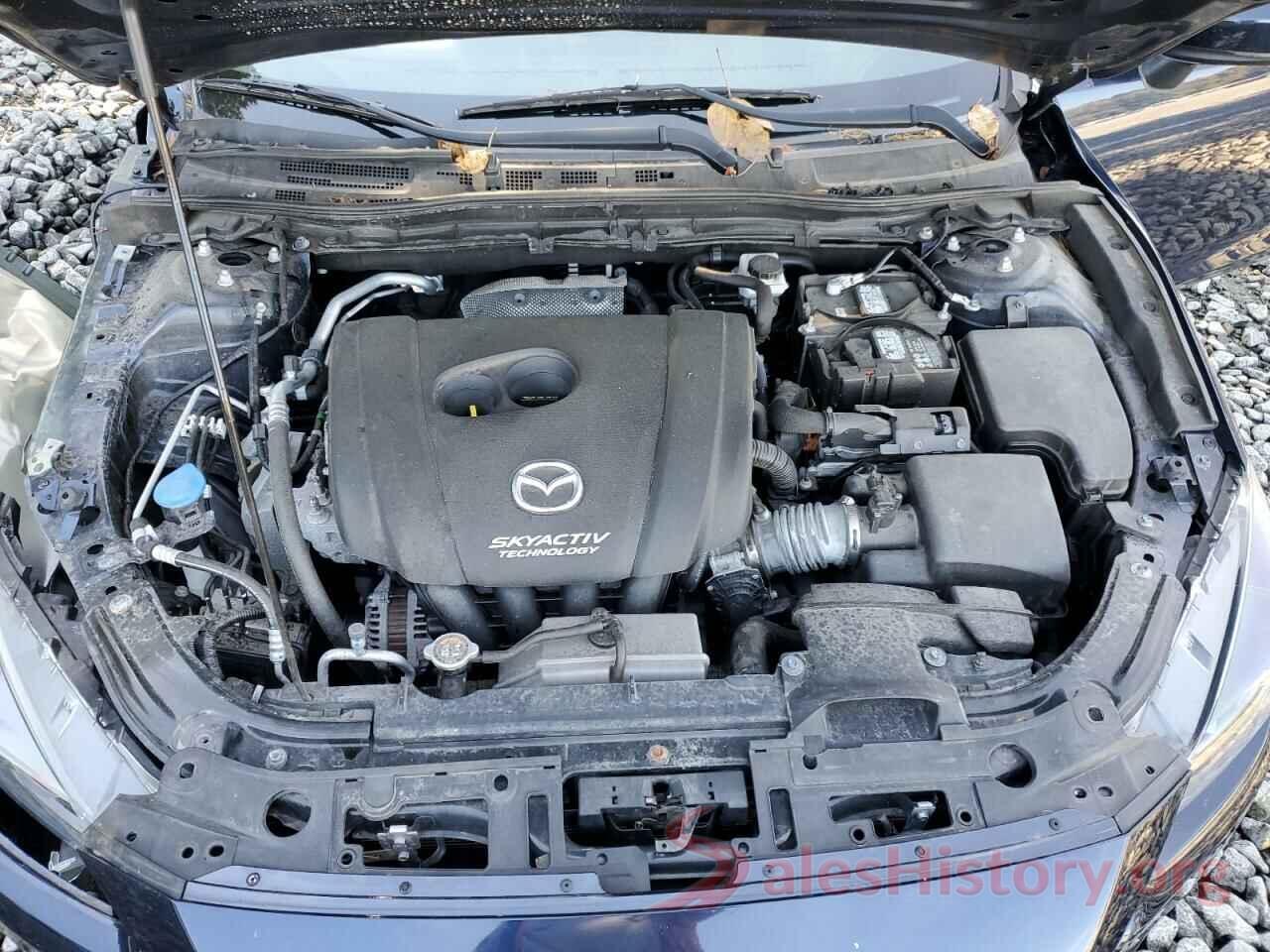 3MZBN1U79JM239758 2018 MAZDA 3