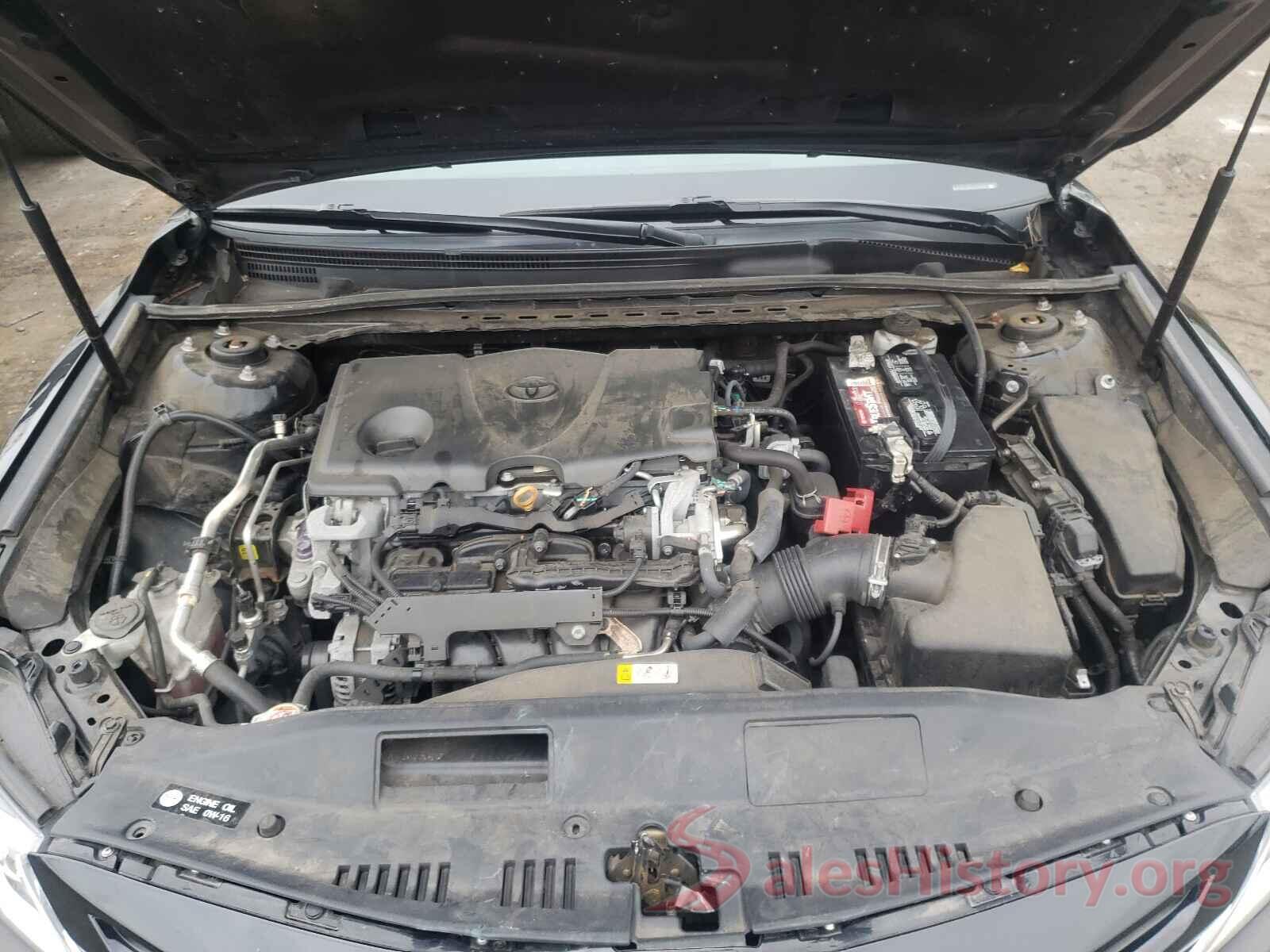 4T1B11HKXJU110481 2018 TOYOTA CAMRY