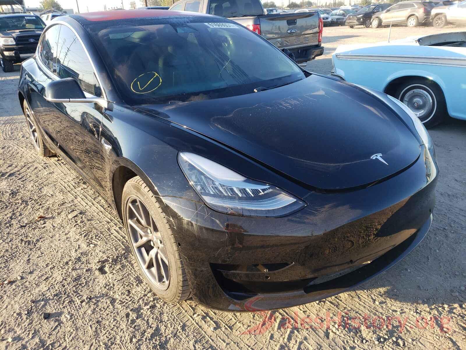 5YJ3E1EA5JF040549 2018 TESLA MODEL 3