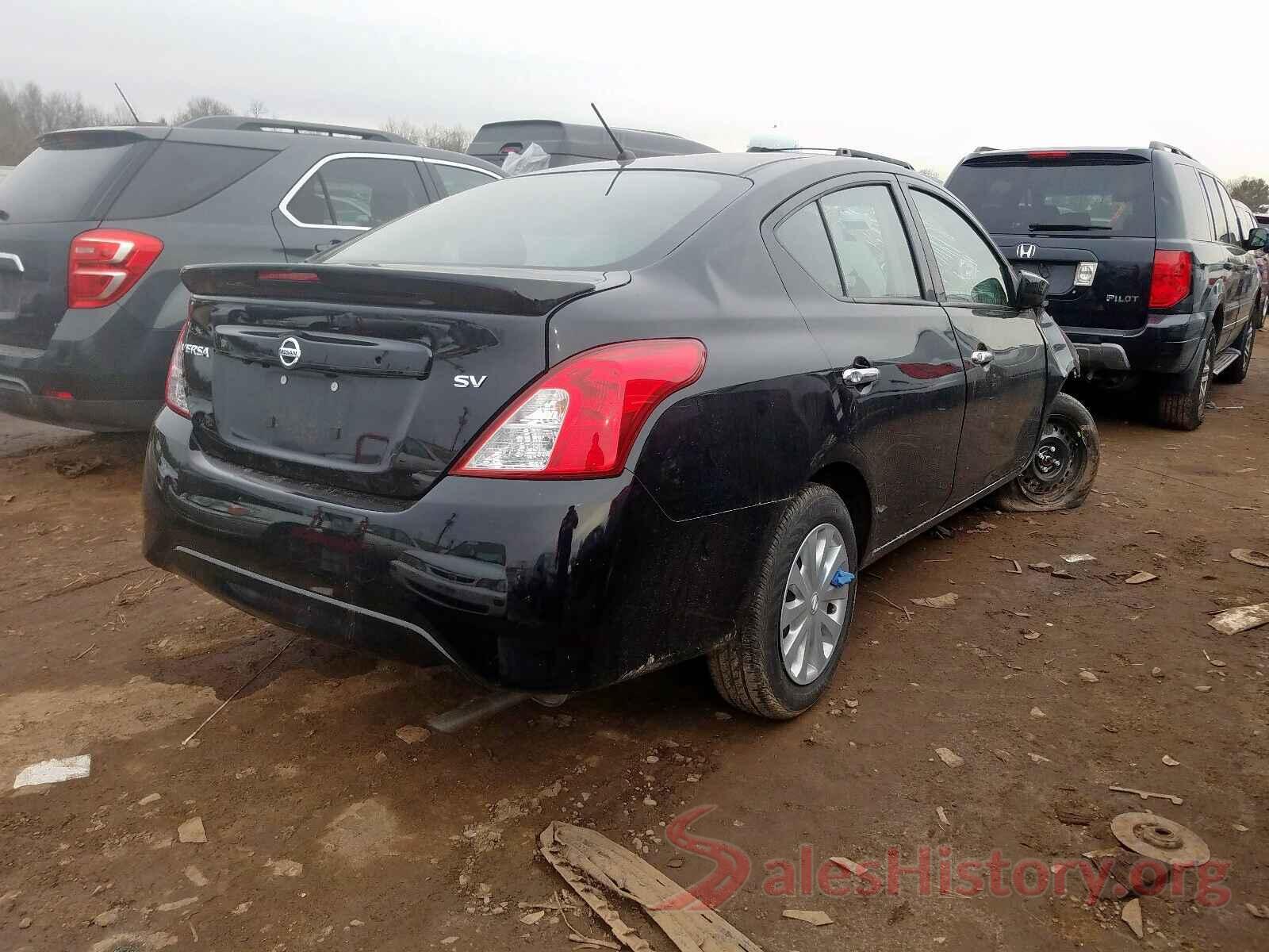 3N1CN7AP3KL855156 2019 NISSAN VERSA