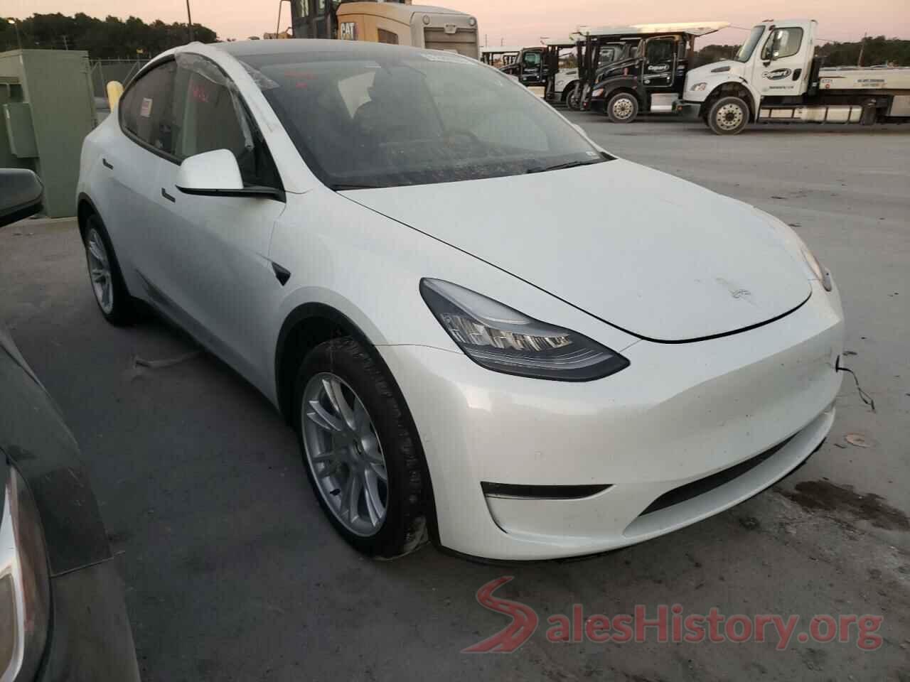 5YJYGDEE9LF026404 2020 TESLA MODEL Y