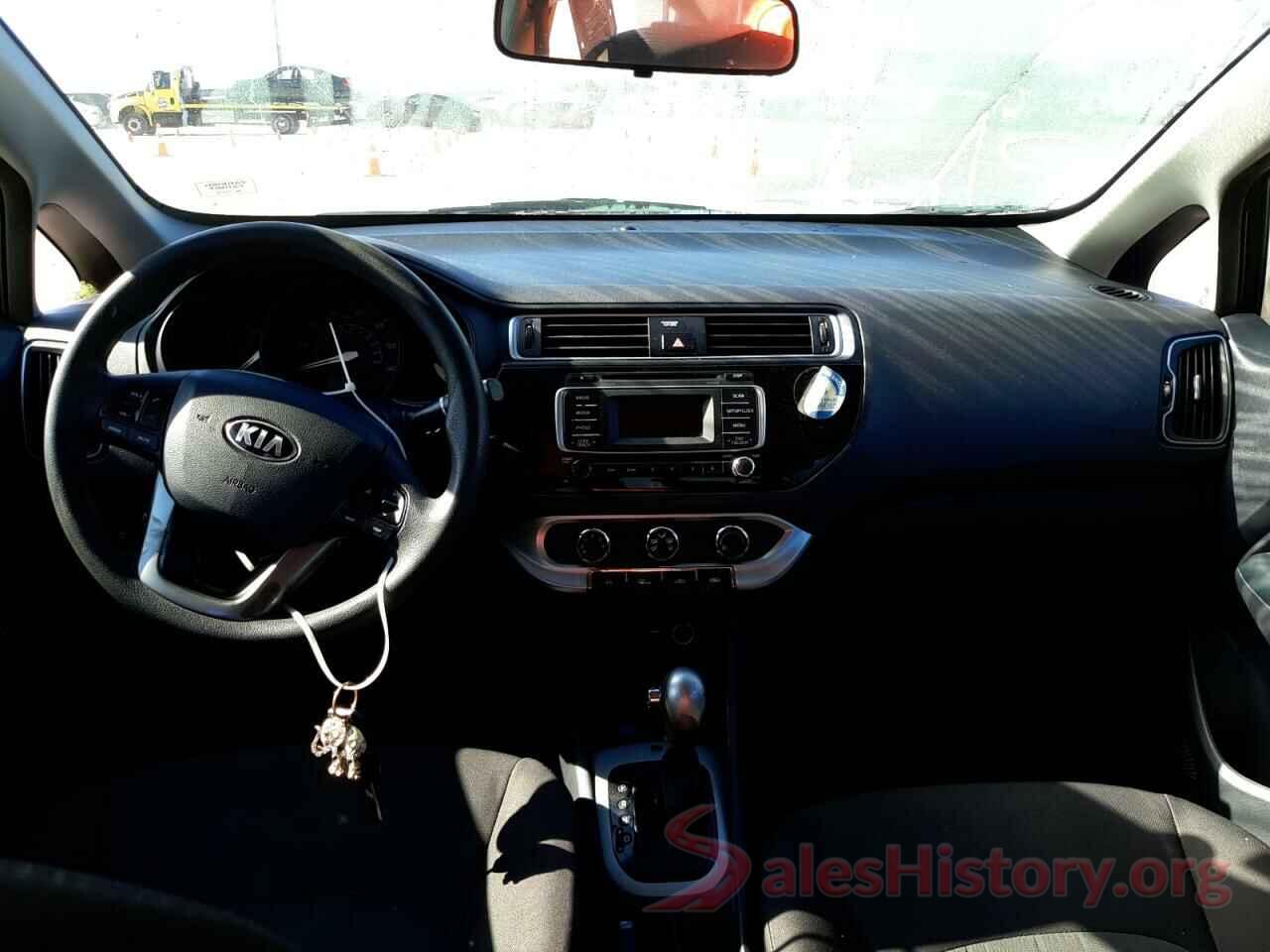 KNADM4A38H6057459 2017 KIA RIO