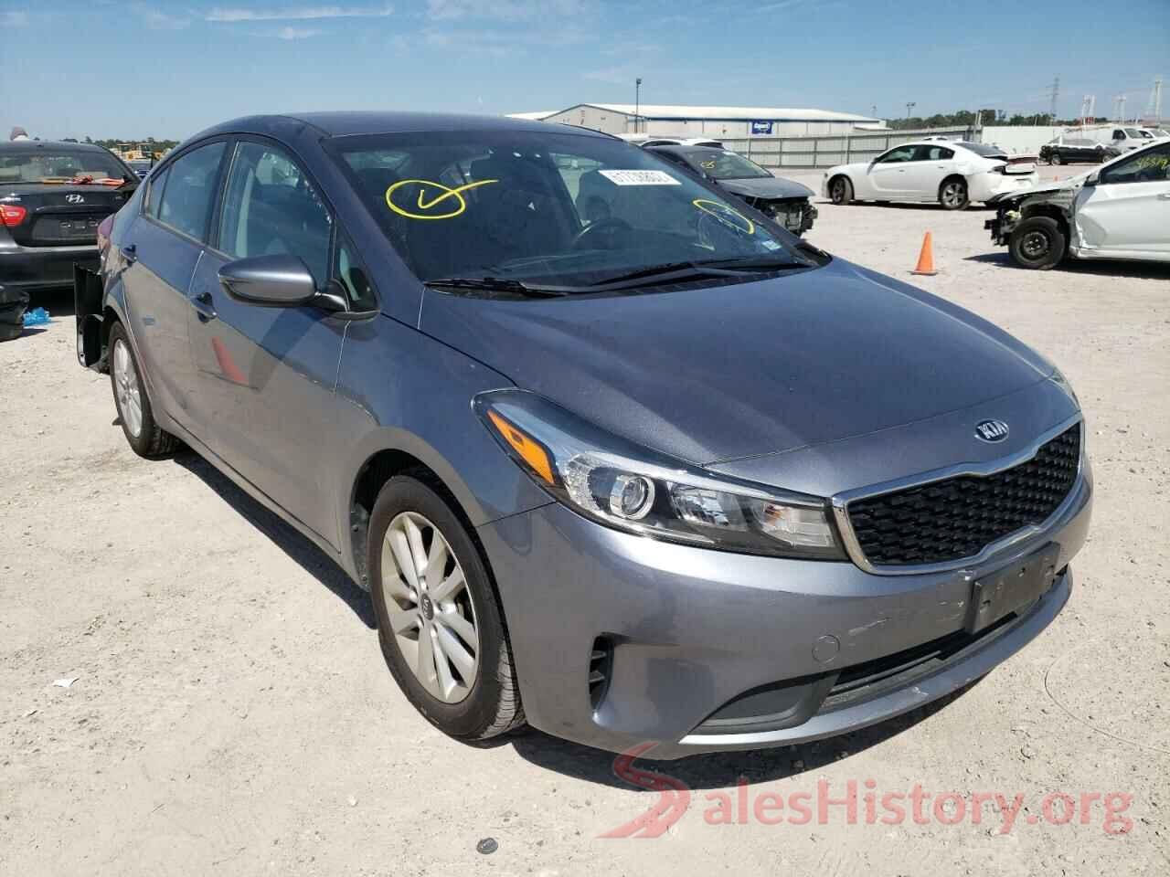 3KPFL4A76HE157815 2017 KIA FORTE