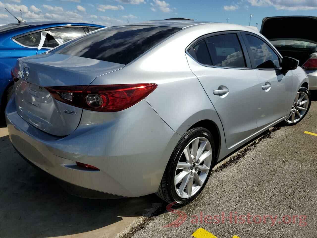 JM1BN1V75H1104429 2017 MAZDA 3