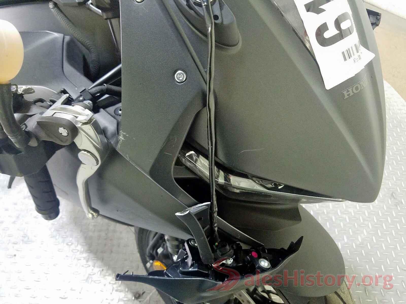 JH2SC7706HK000817 2017 HONDA CBR CYCLE