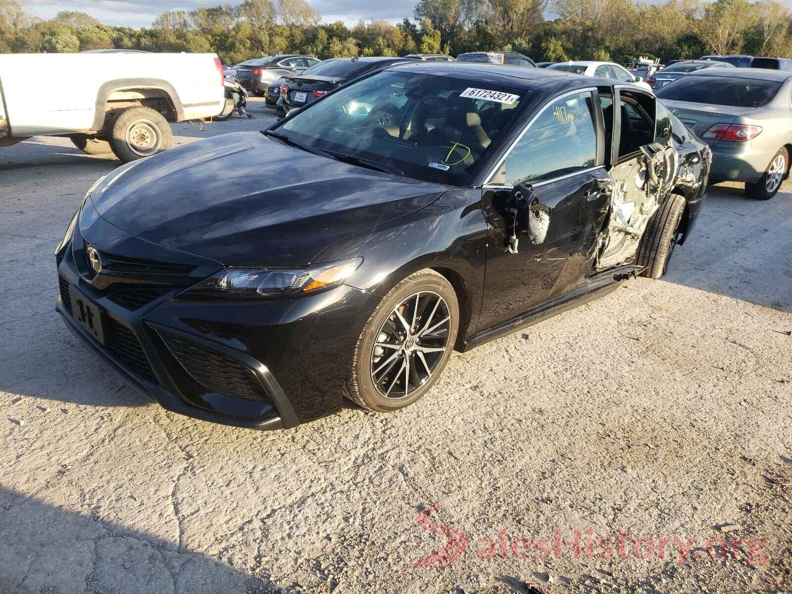 4T1G11BK1MU040369 2021 TOYOTA CAMRY