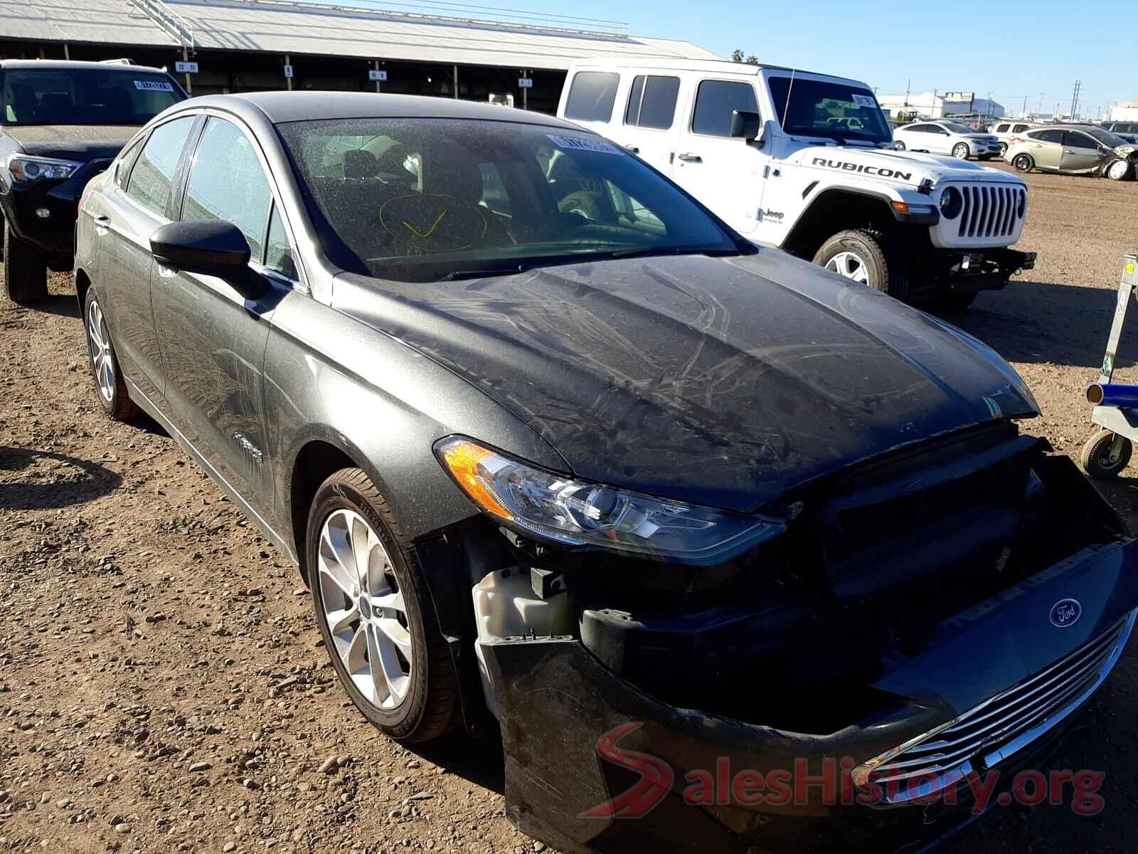 3FA6P0LU9KR261592 2019 FORD FUSION