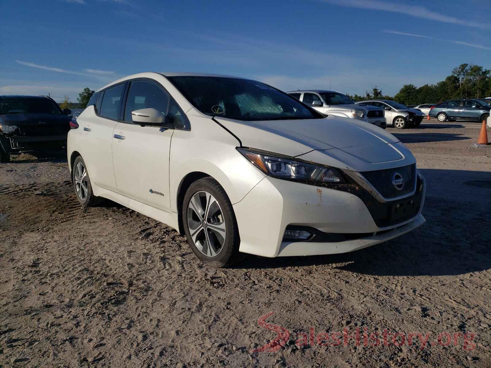 1N4AZ1CP6JC300320 2018 NISSAN LEAF