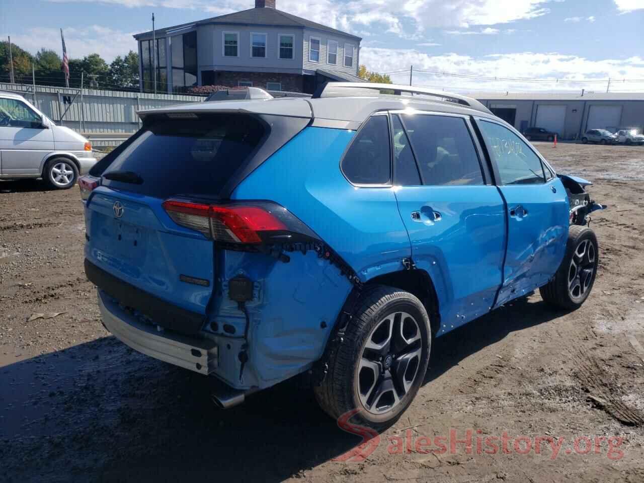 2T3J1RFV4KC013455 2019 TOYOTA RAV4