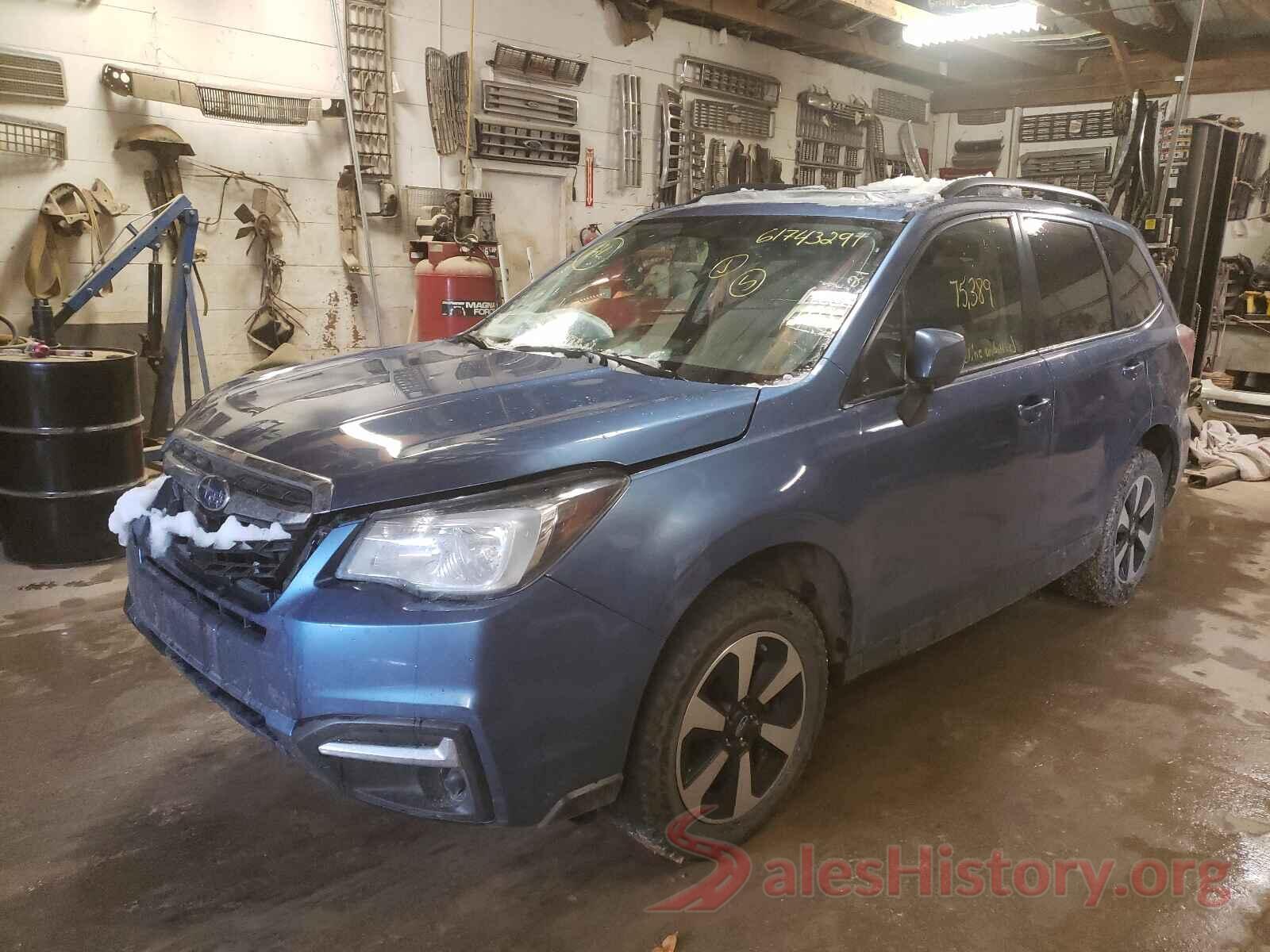 JF2SJAEC4JH424445 2018 SUBARU FORESTER