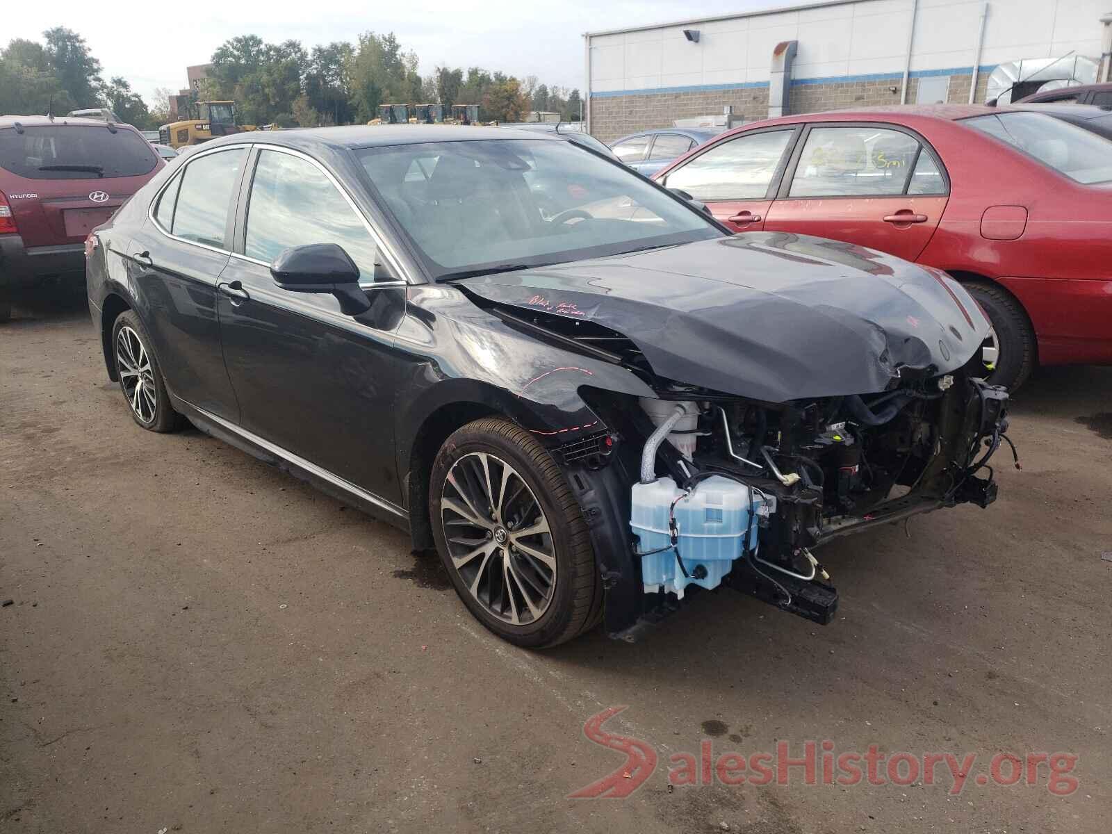 4T1B11HK5KU845726 2019 TOYOTA CAMRY