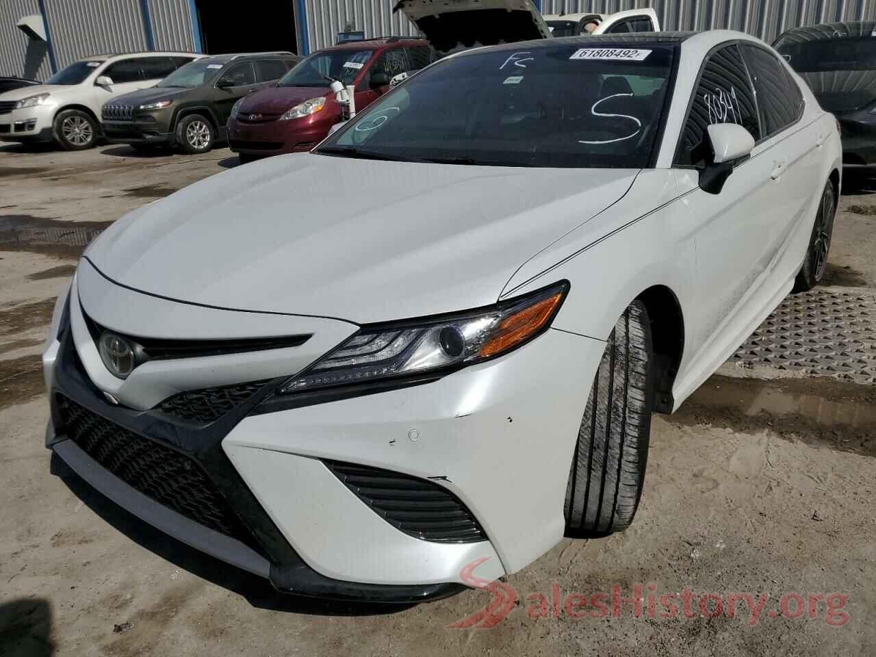 4T1B61HK1KU822879 2019 TOYOTA CAMRY