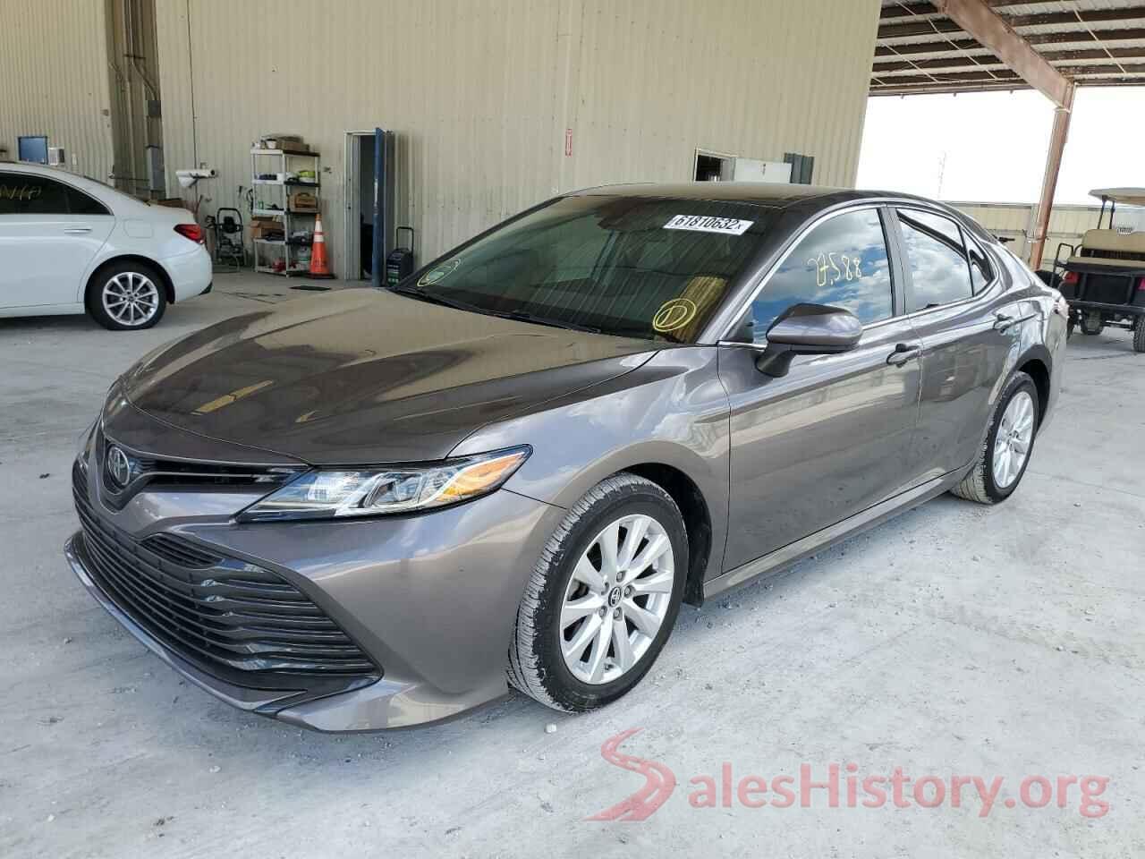 4T1B11HKXJU649568 2018 TOYOTA CAMRY