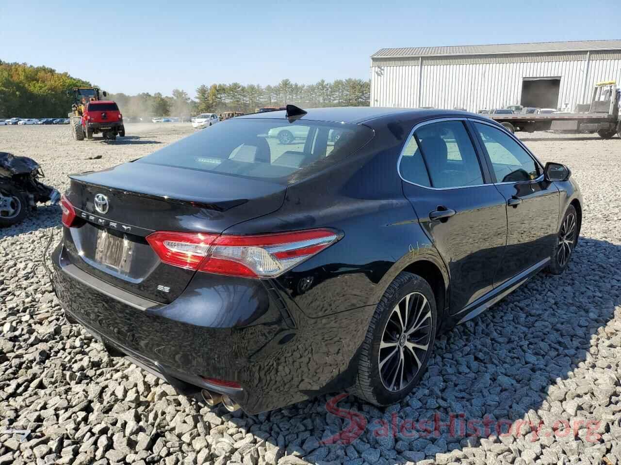 4T1B11HK3KU764823 2019 TOYOTA CAMRY