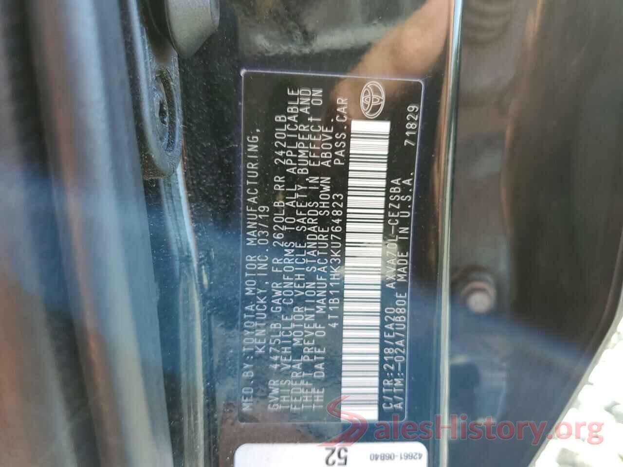 4T1B11HK3KU764823 2019 TOYOTA CAMRY