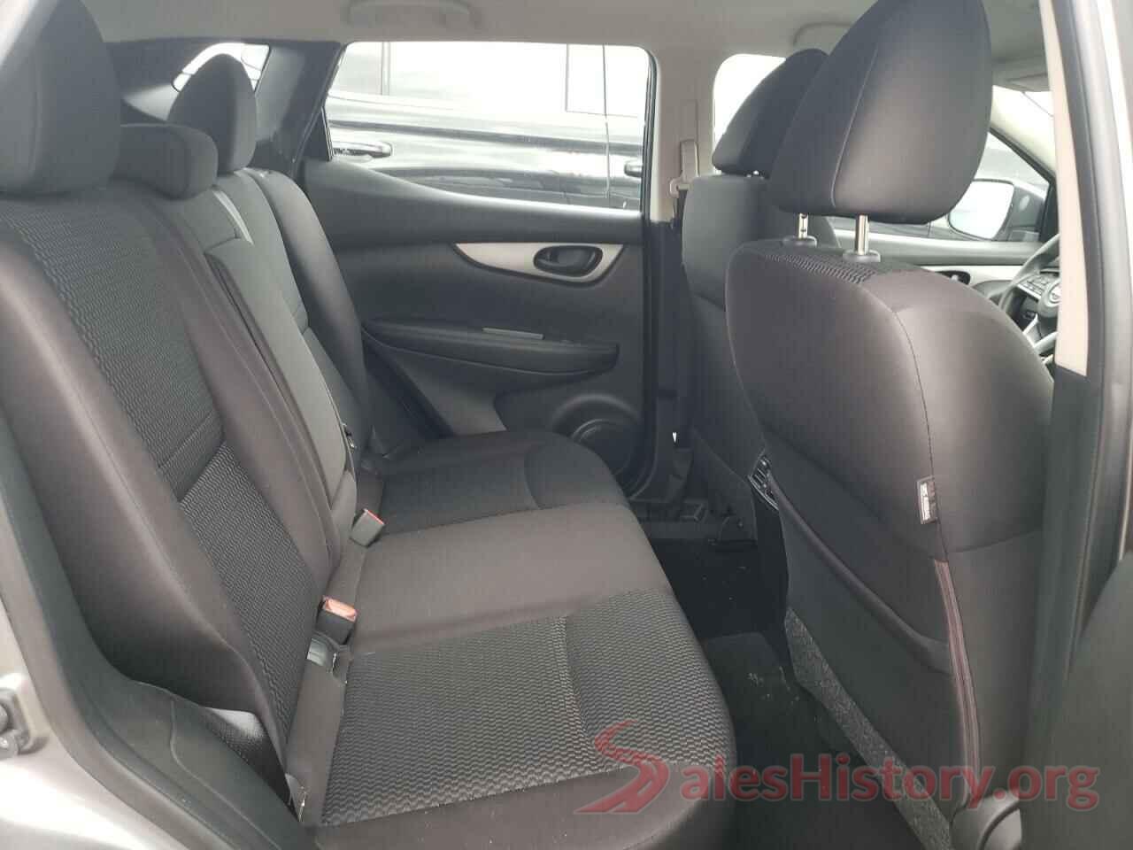 JN1BJ1CP4HW014239 2017 NISSAN ROGUE