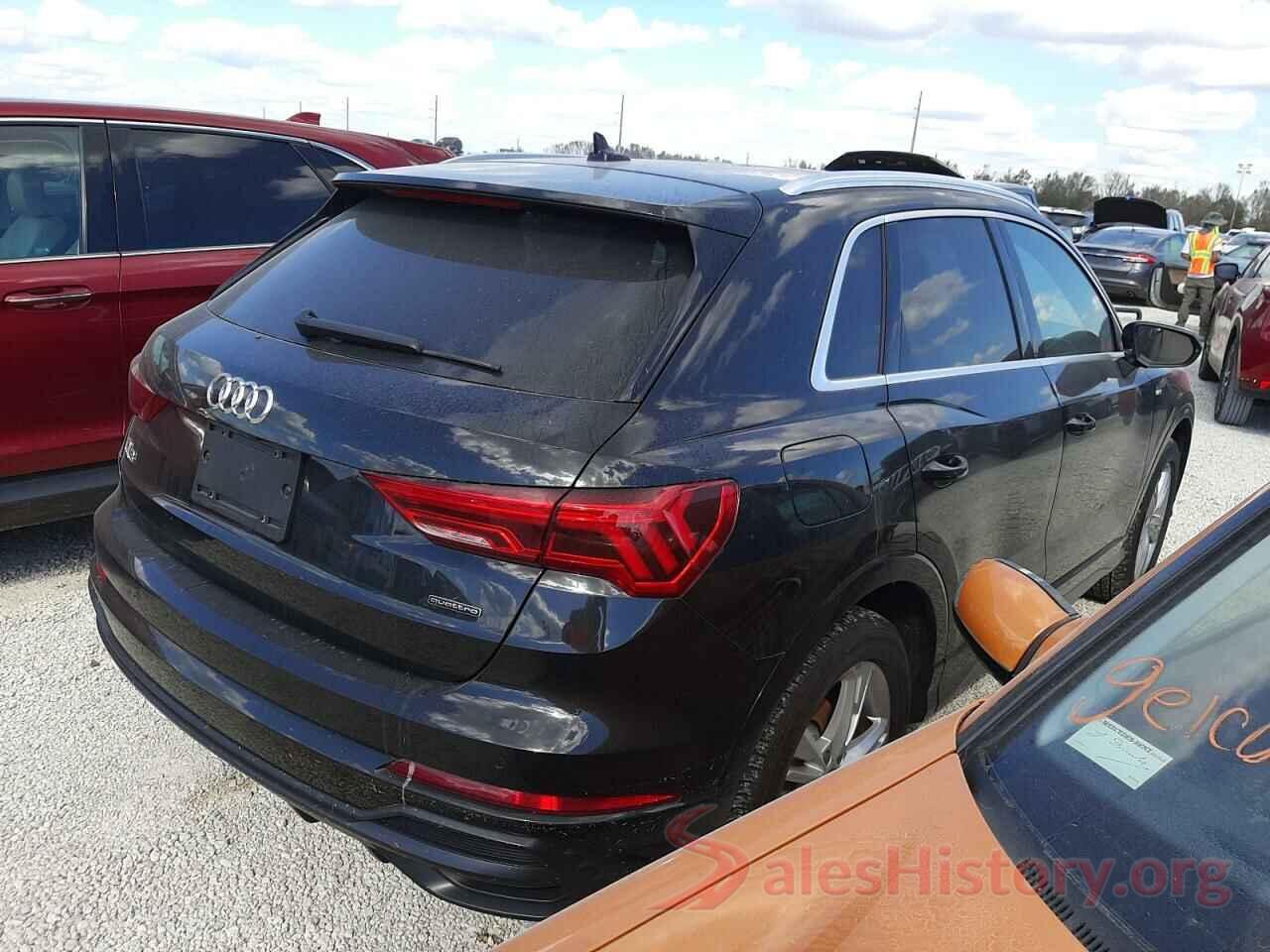 WA1DECF39L1087685 2020 AUDI Q3